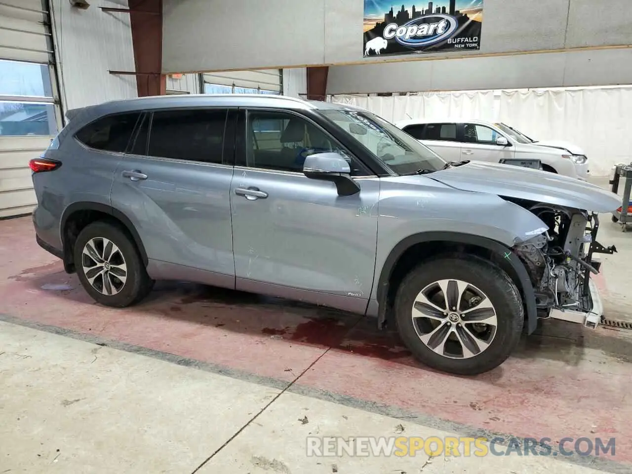 4 fotografías del automóvil dañado 5TDGBRCH5NS073027 TOYOTA HIGHLANDER 2022