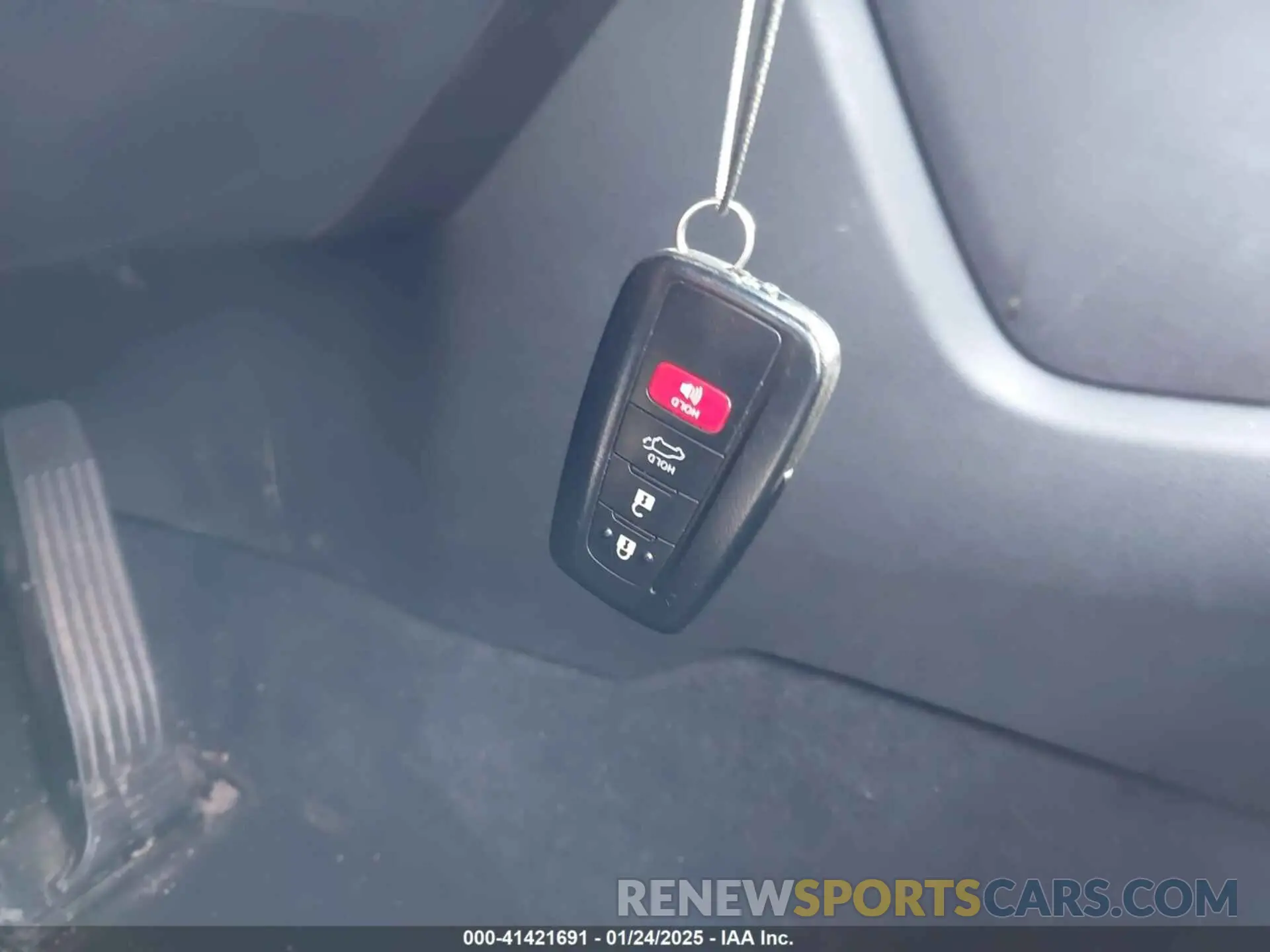 11 fotografías del automóvil dañado 5TDGBRCH5NS556064 TOYOTA HIGHLANDER 2022