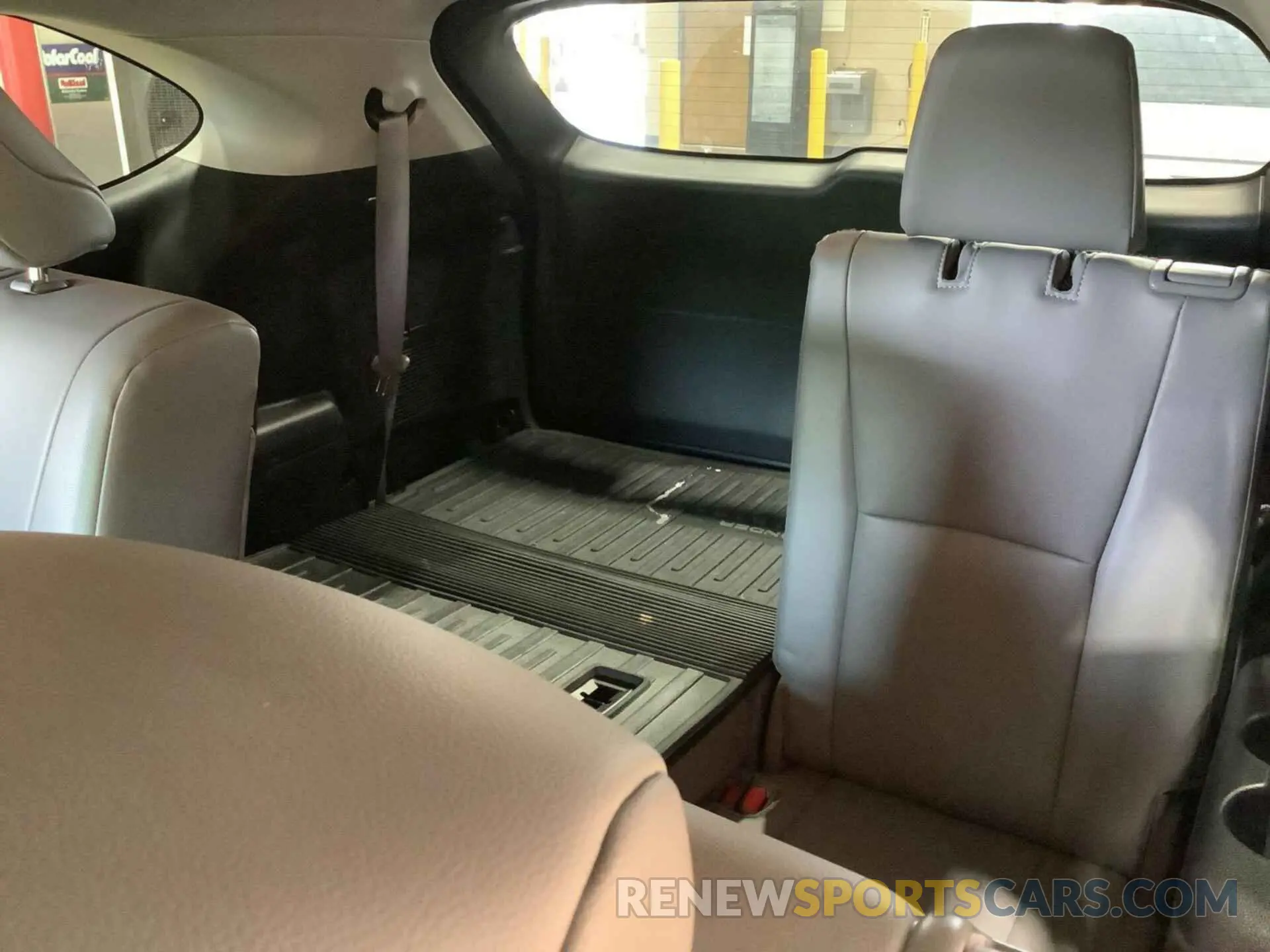 30 fotografías del automóvil dañado 5TDGBRCH6NS543727 TOYOTA HIGHLANDER 2022