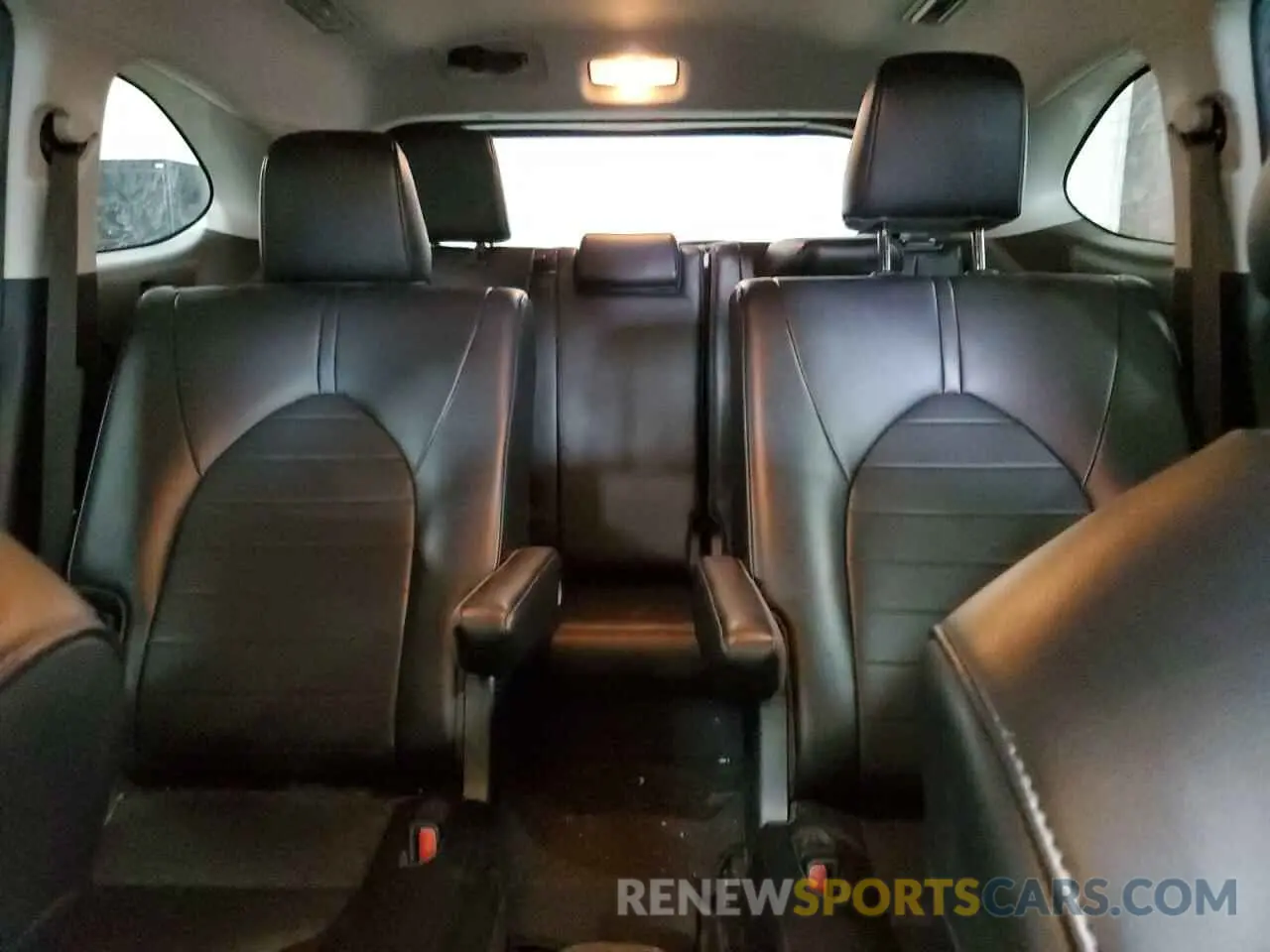10 fotografías del automóvil dañado 5TDGBRCH7NS544207 TOYOTA HIGHLANDER 2022