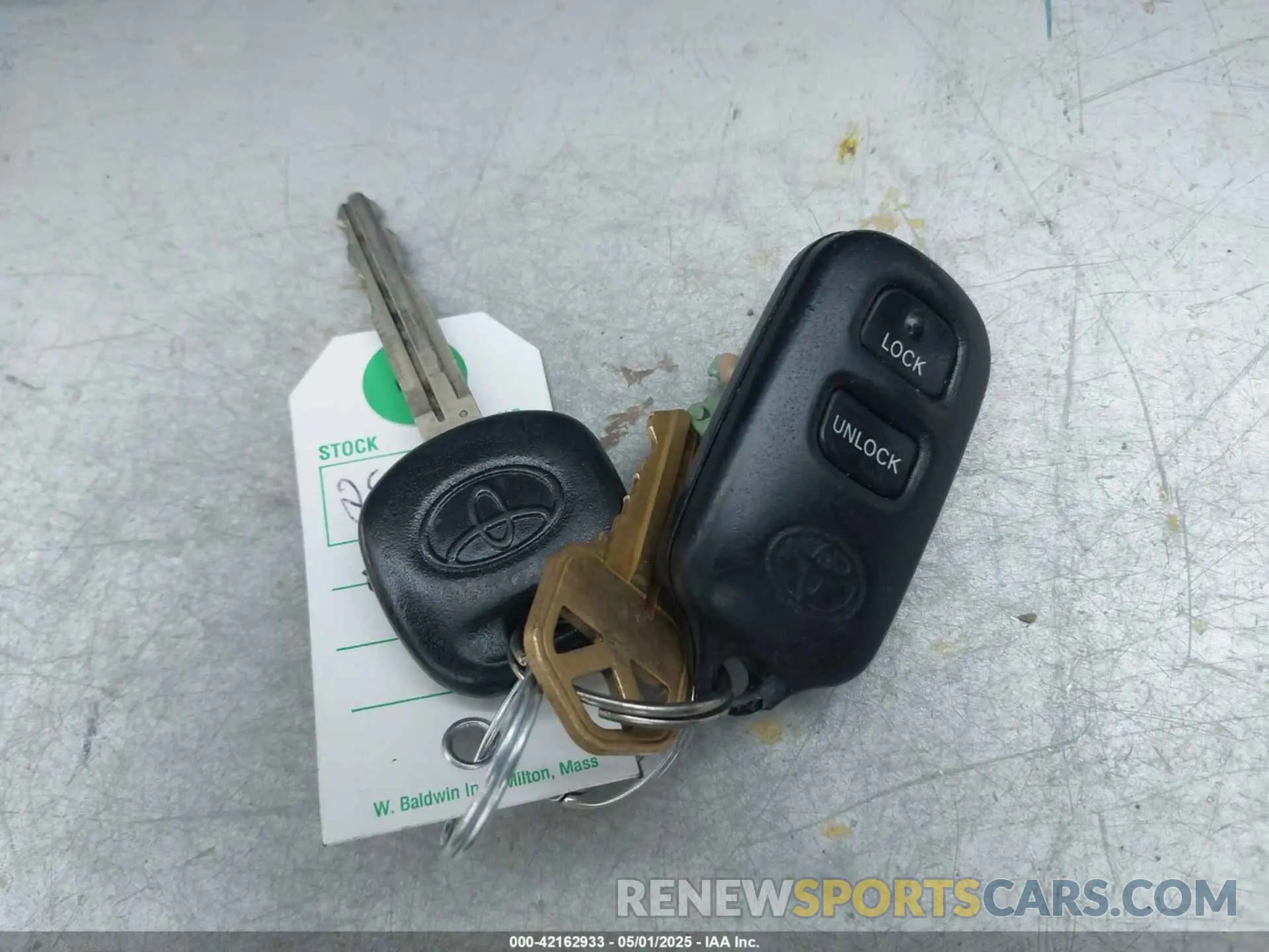 11 fotografías del automóvil dañado 5TDGBRCH9NS542488 TOYOTA HIGHLANDER 2022