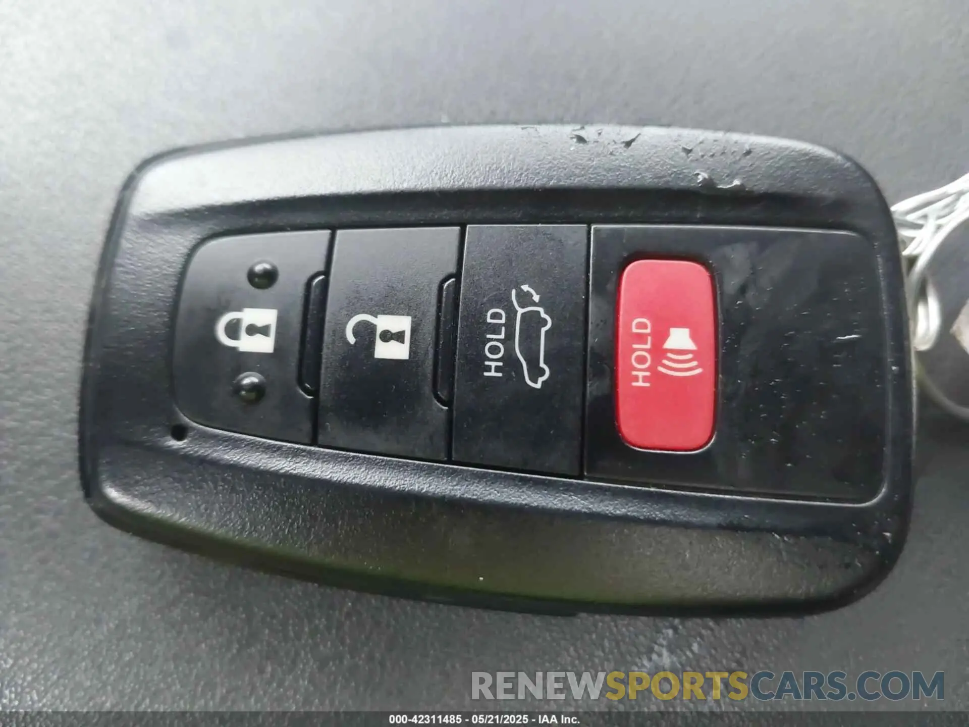 11 fotografías del automóvil dañado 5TDGBRCH9NS545990 TOYOTA HIGHLANDER 2022