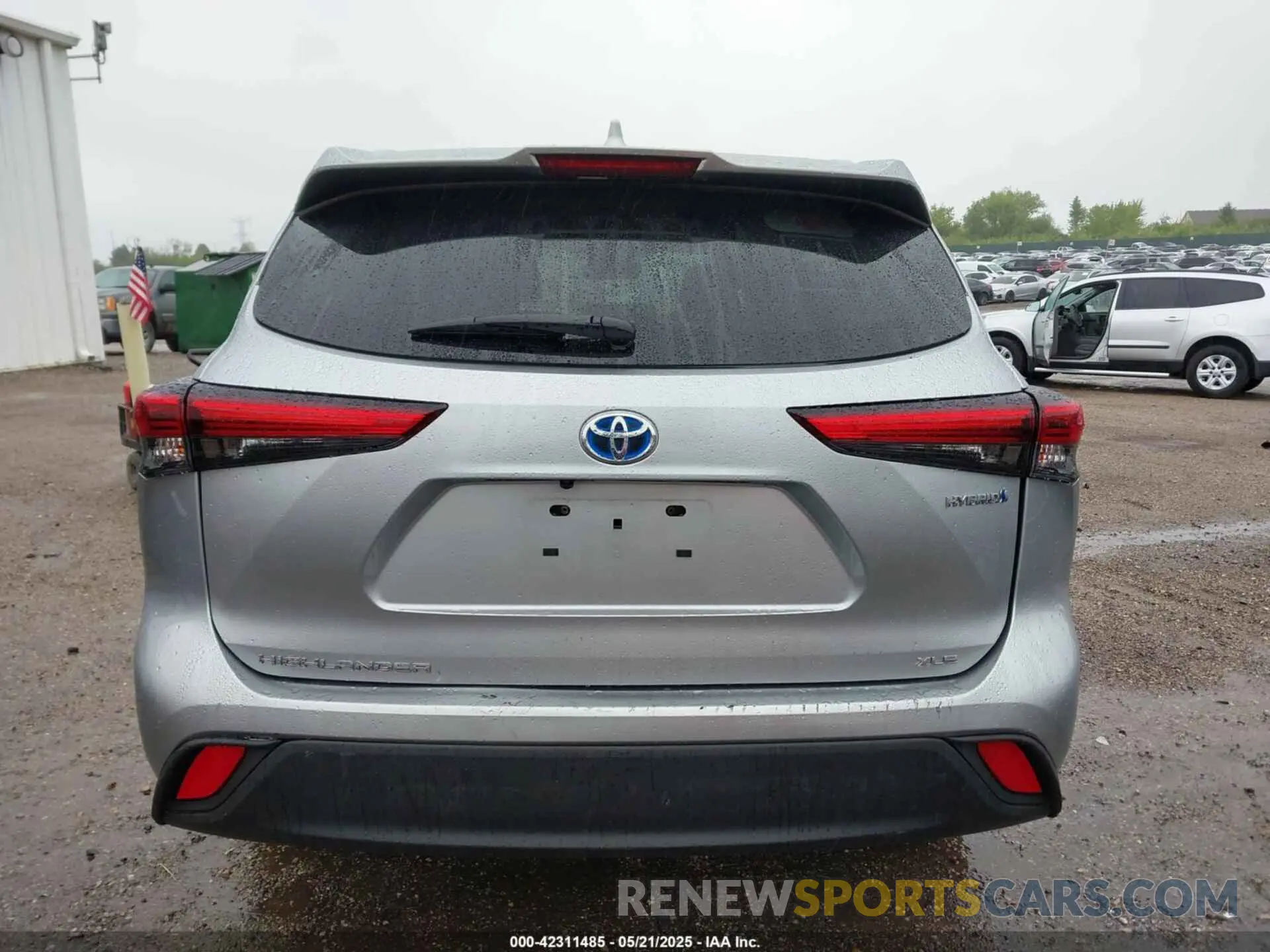 17 fotografías del automóvil dañado 5TDGBRCH9NS545990 TOYOTA HIGHLANDER 2022