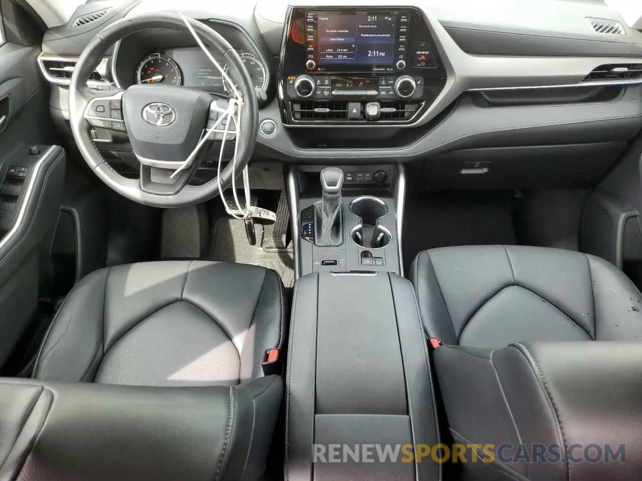 8 fotografías del automóvil dañado 5TDGZRAH0NS098223 TOYOTA HIGHLANDER 2022
