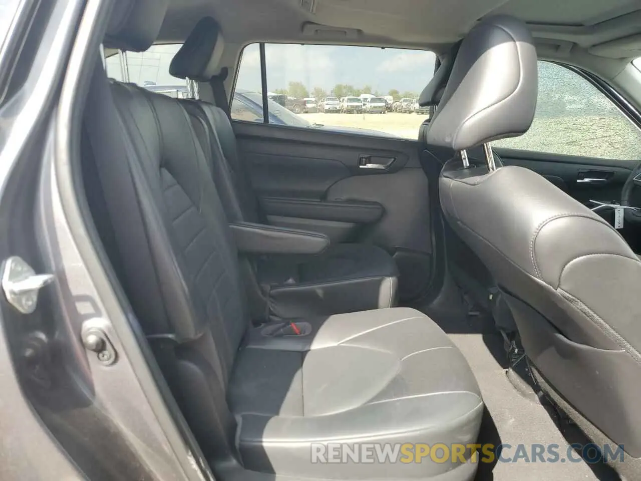 10 fotografías del automóvil dañado 5TDGZRAH0NS543690 TOYOTA HIGHLANDER 2022