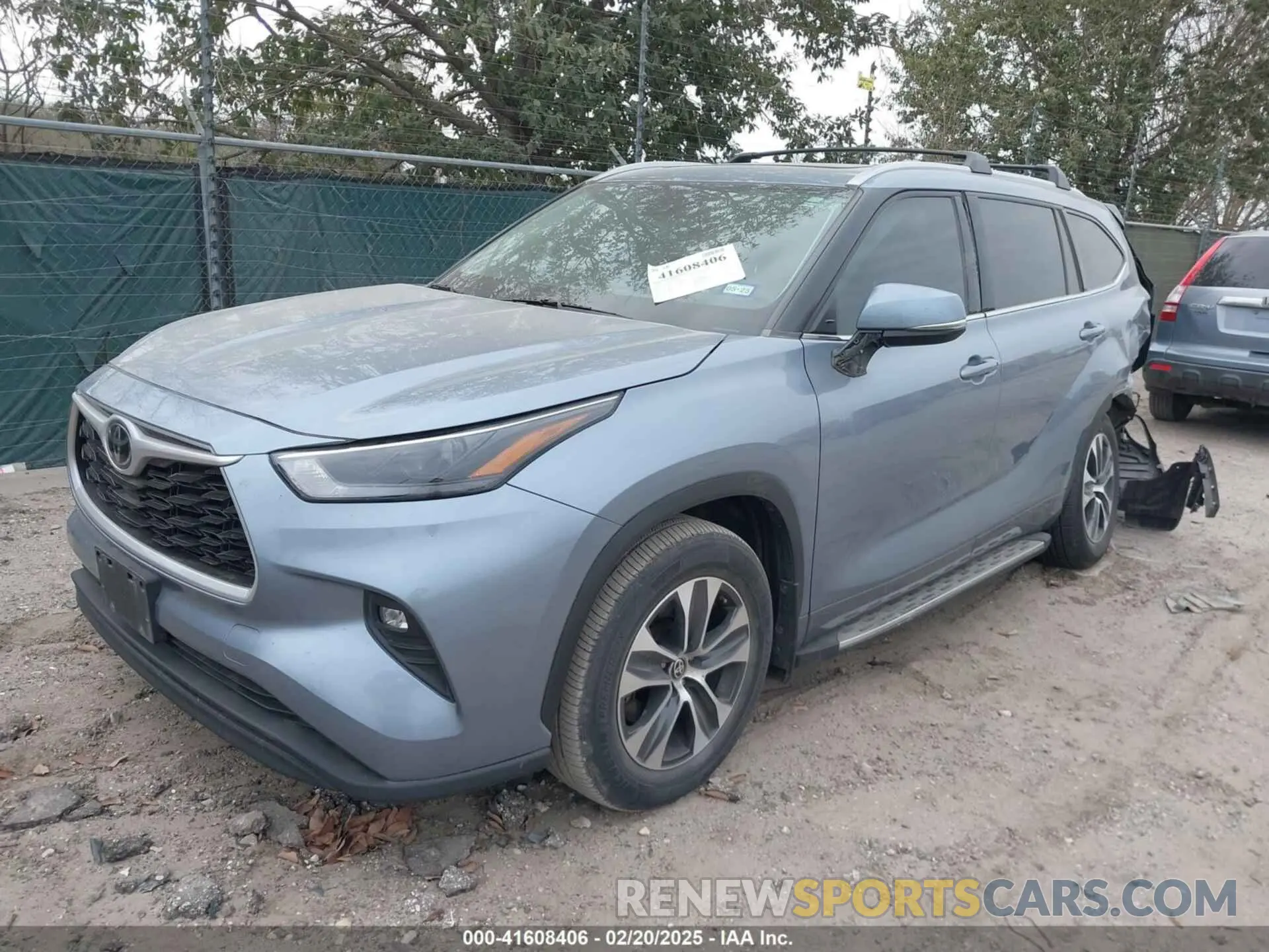 2 fotografías del automóvil dañado 5TDGZRAH3NS124295 TOYOTA HIGHLANDER 2022