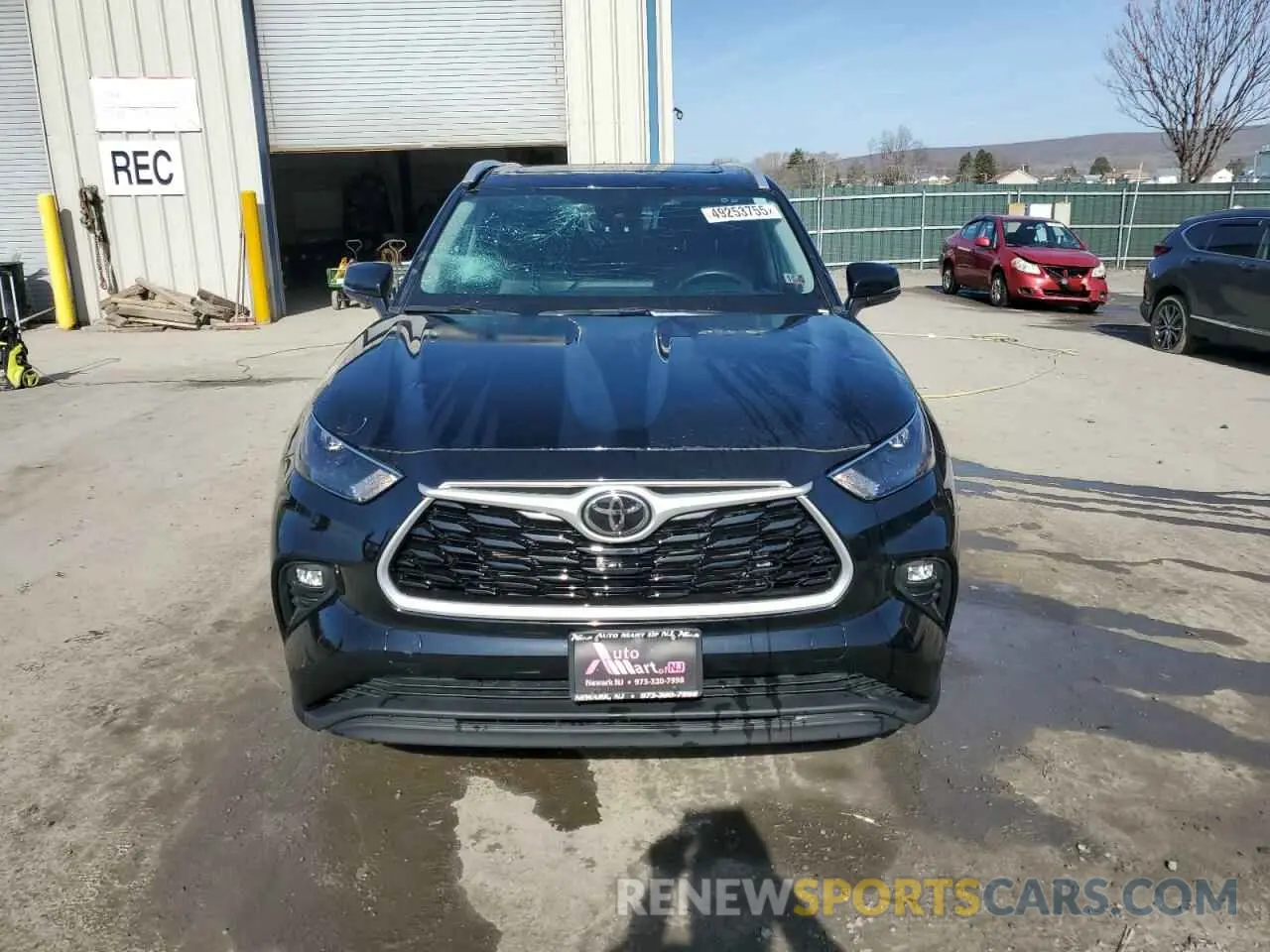 5 fotografías del automóvil dañado 5TDGZRAH4NS120434 TOYOTA HIGHLANDER 2022