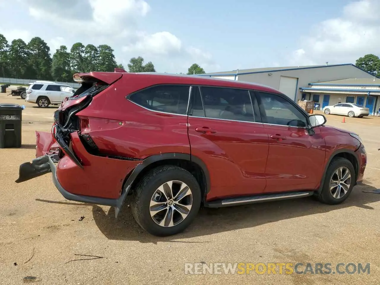 3 fotografías del automóvil dañado 5TDGZRAH4NS121065 TOYOTA HIGHLANDER 2022