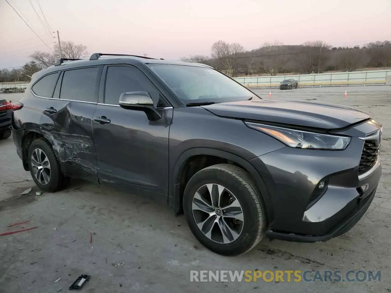 4 fotografías del automóvil dañado 5TDGZRAH4NS543448 TOYOTA HIGHLANDER 2022