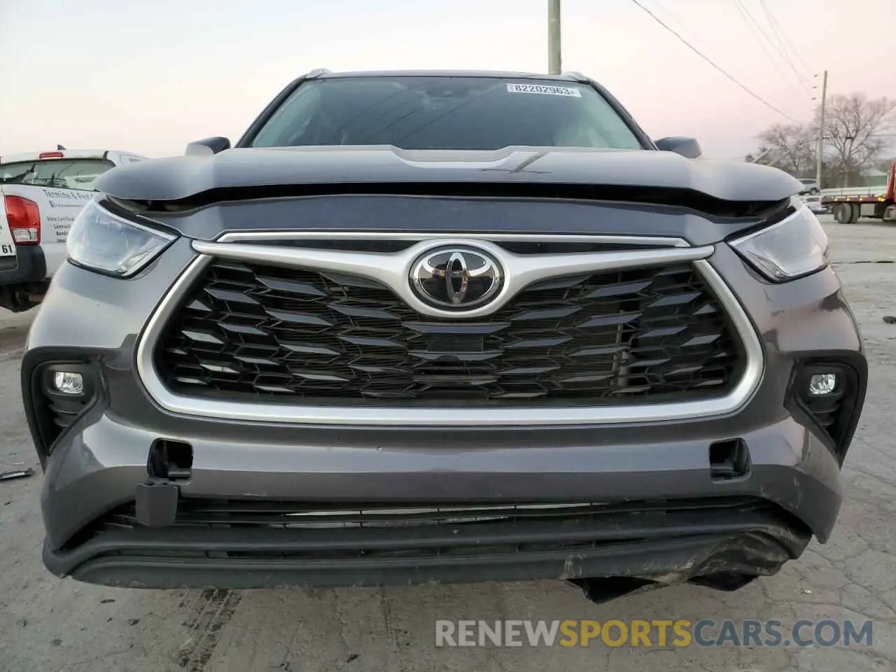 5 fotografías del automóvil dañado 5TDGZRAH4NS543448 TOYOTA HIGHLANDER 2022
