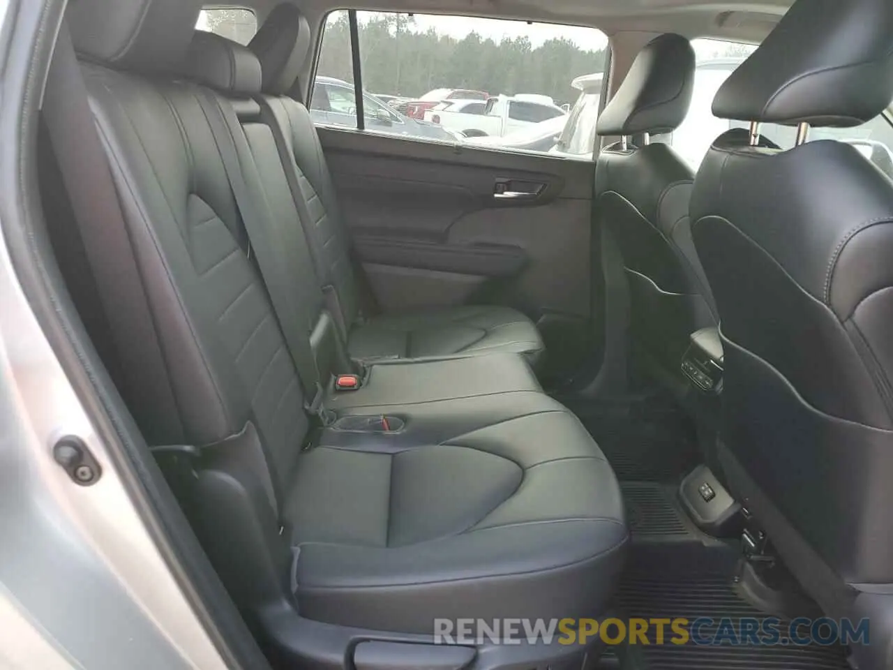 11 fotografías del automóvil dañado 5TDGZRAH5NS099366 TOYOTA HIGHLANDER 2022