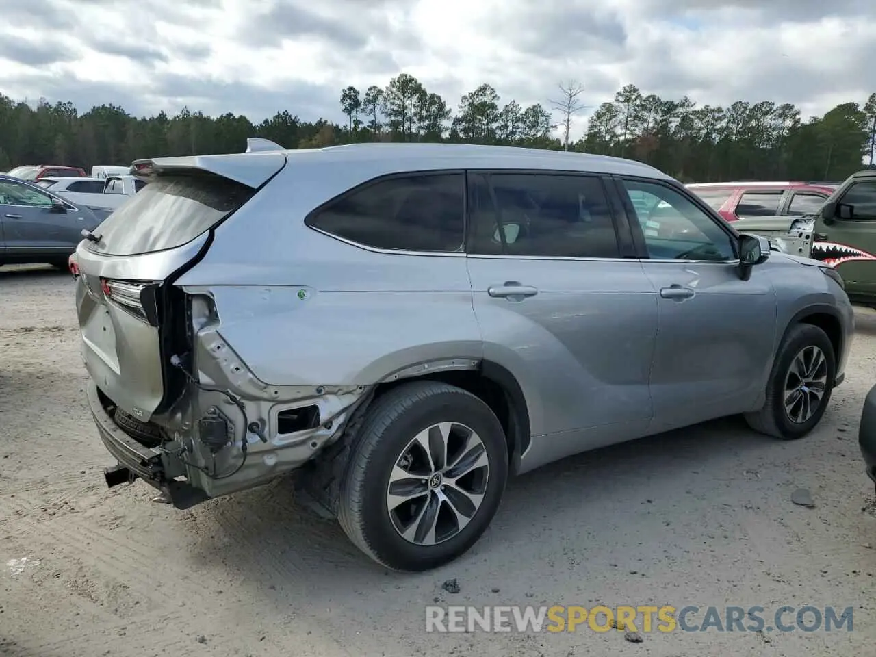 3 fotografías del automóvil dañado 5TDGZRAH5NS099366 TOYOTA HIGHLANDER 2022