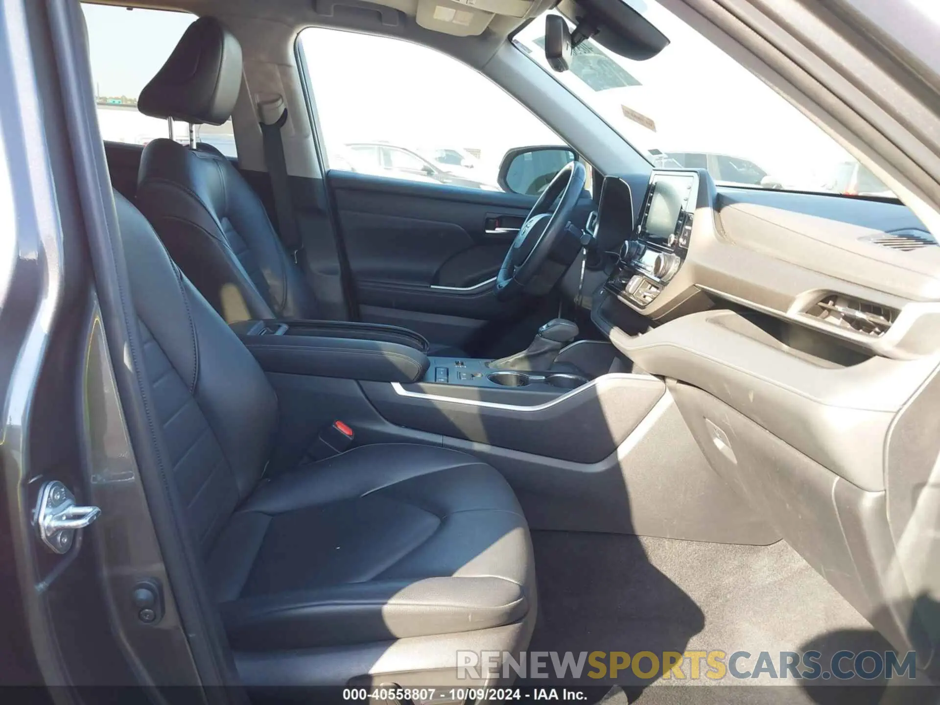 5 fotografías del automóvil dañado 5TDGZRAH5NS110866 TOYOTA HIGHLANDER 2022
