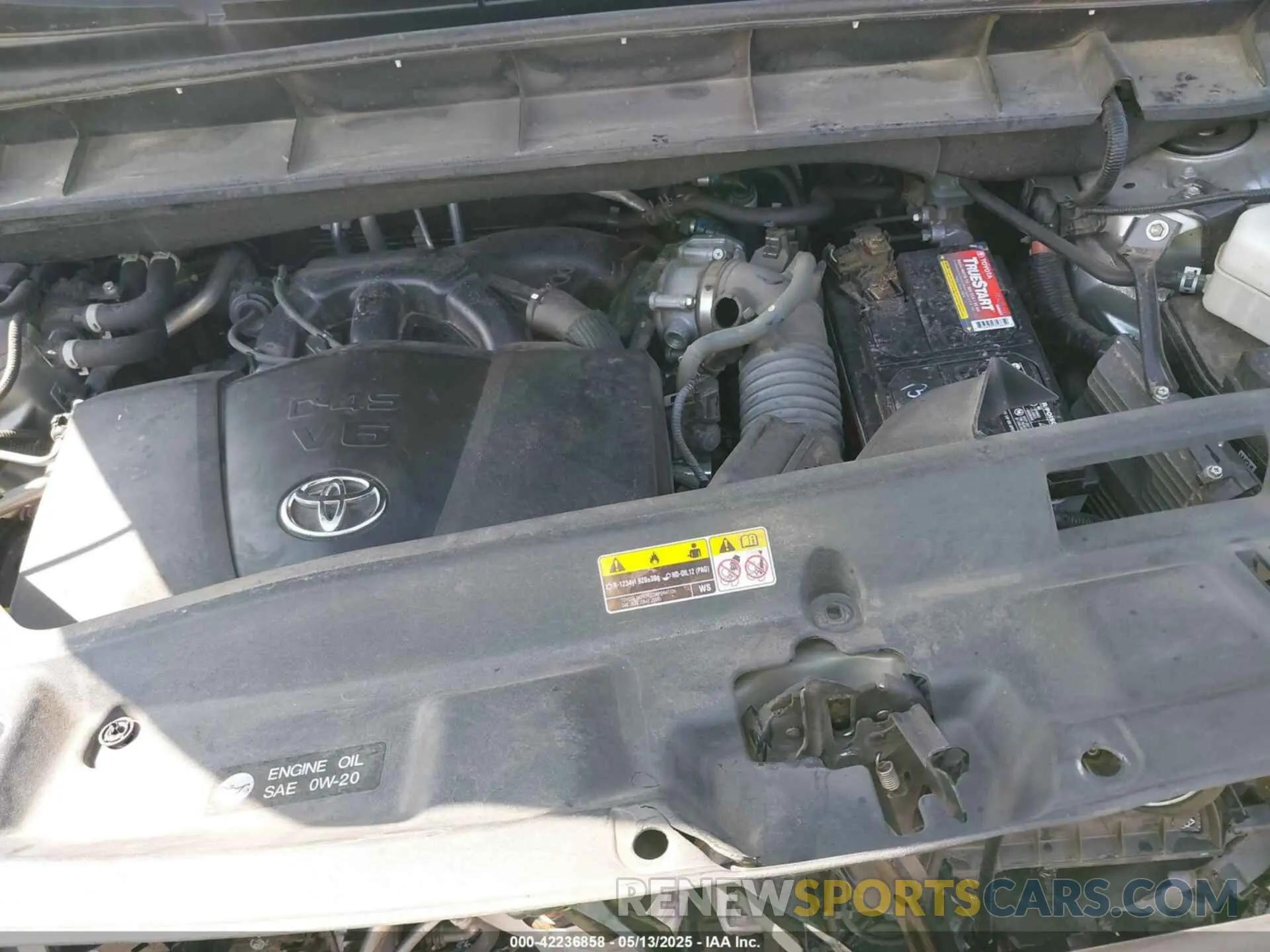 10 fotografías del automóvil dañado 5TDGZRAH6NS092054 TOYOTA HIGHLANDER 2022