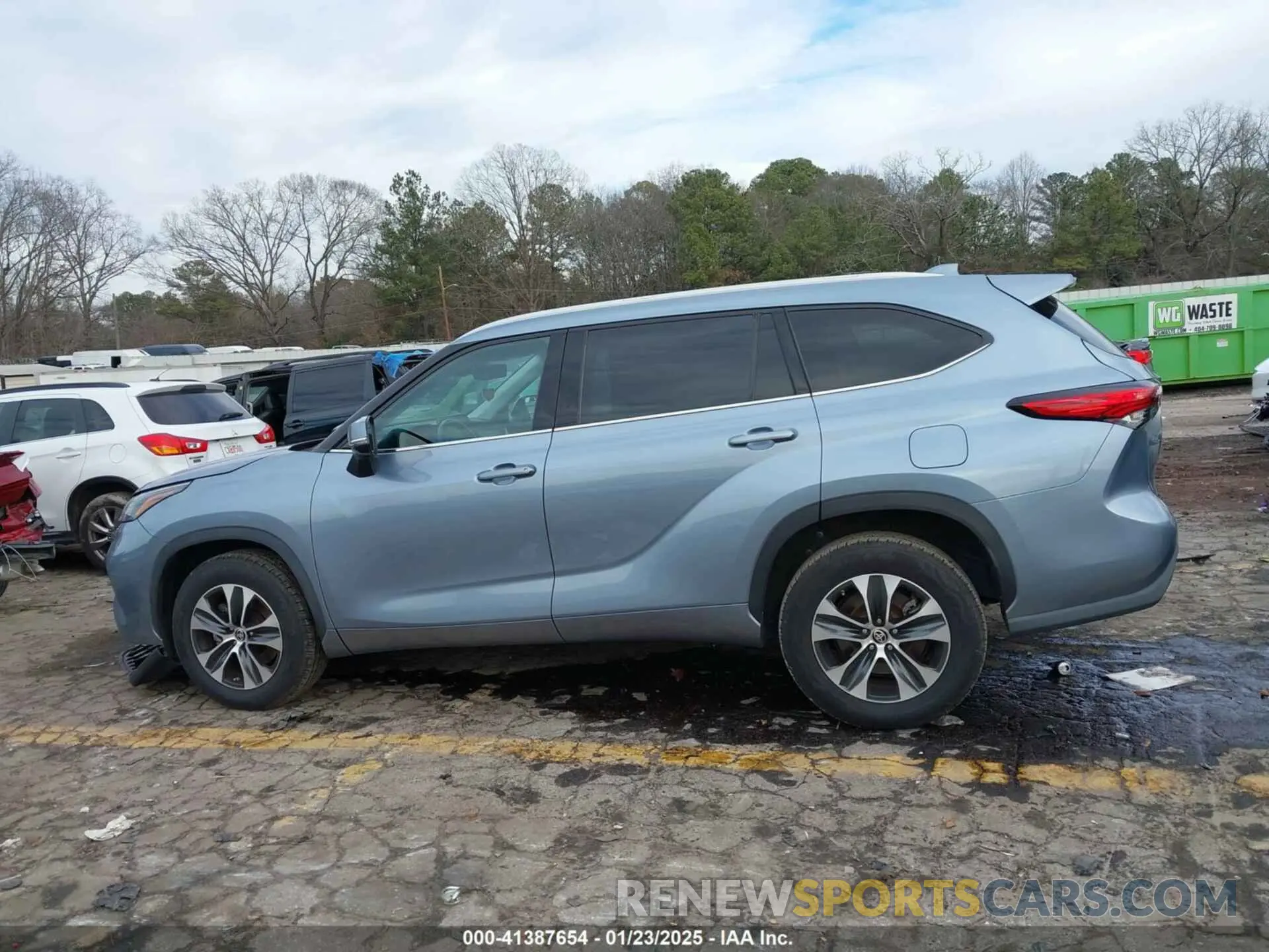 15 fotografías del automóvil dañado 5TDGZRAH7NS110173 TOYOTA HIGHLANDER 2022