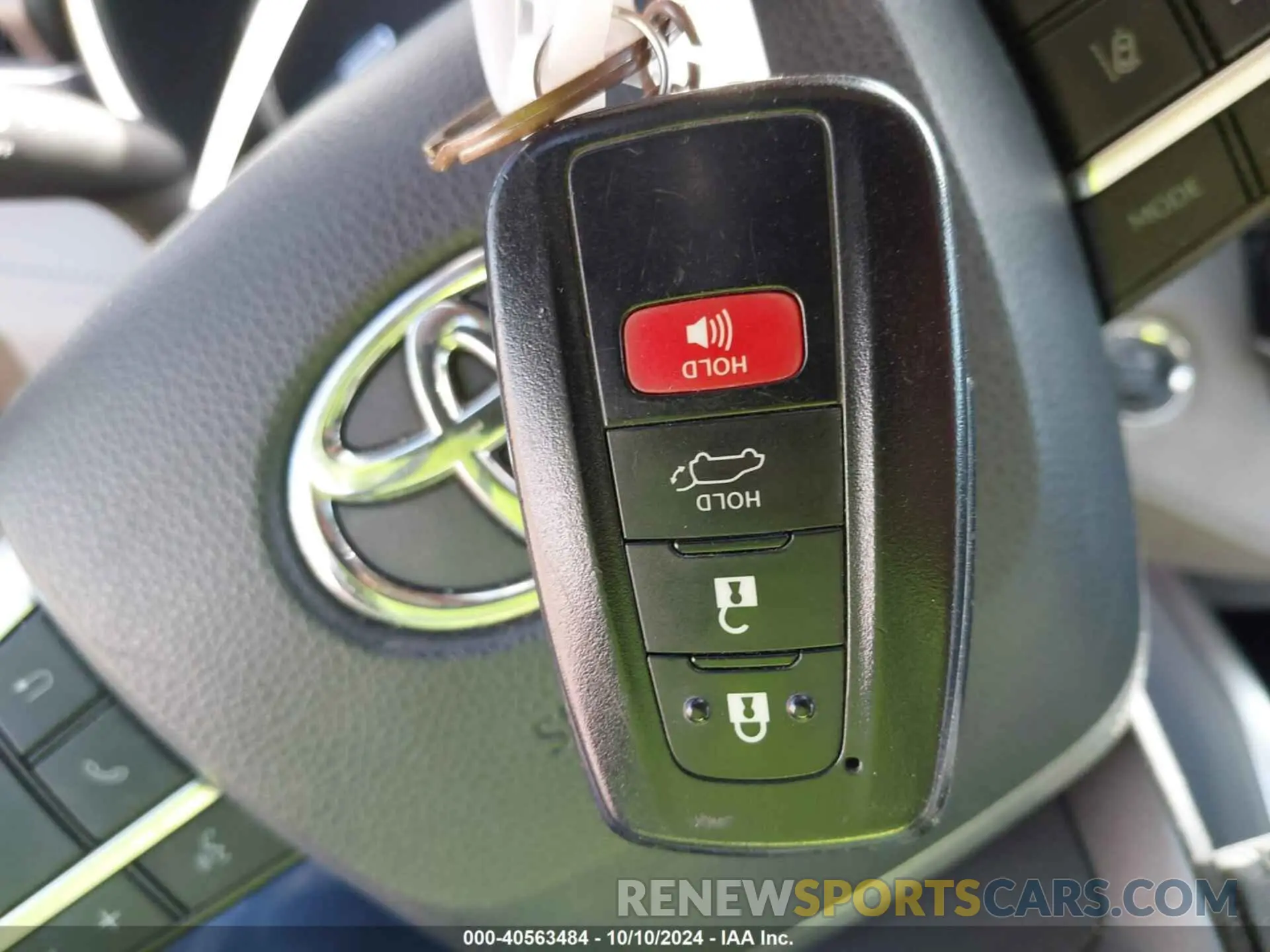 11 fotografías del automóvil dañado 5TDGZRAH7NS542925 TOYOTA HIGHLANDER 2022
