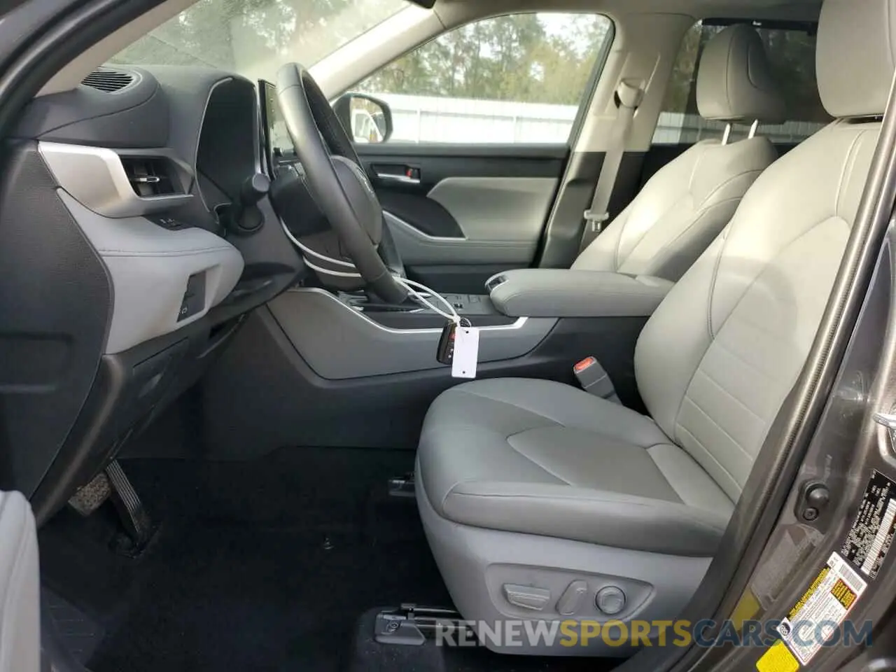 7 fotografías del automóvil dañado 5TDGZRAH7NS556775 TOYOTA HIGHLANDER 2022