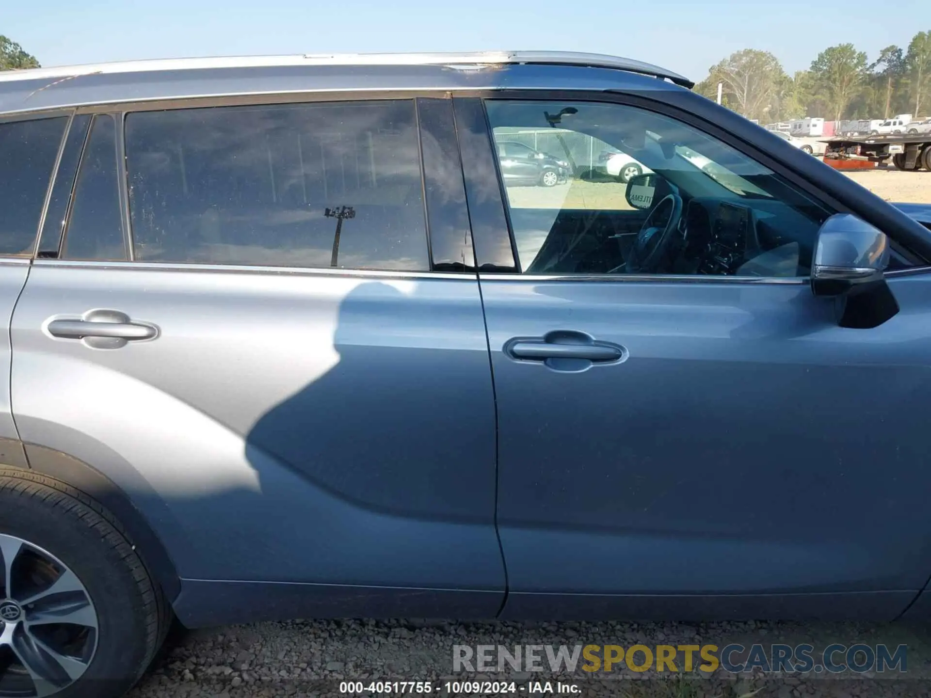 13 fotografías del automóvil dañado 5TDGZRAH8NS121649 TOYOTA HIGHLANDER 2022