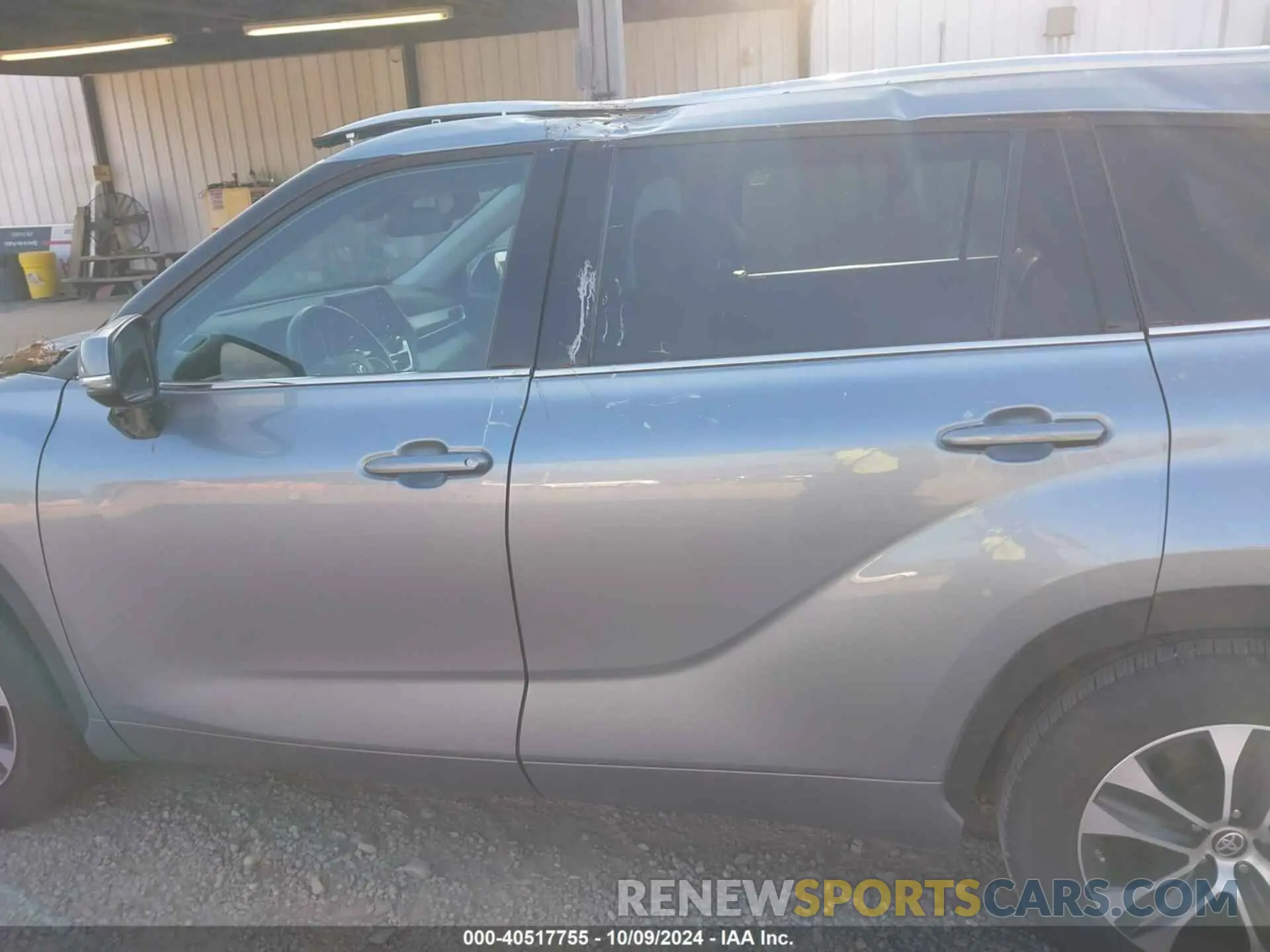 14 fotografías del automóvil dañado 5TDGZRAH8NS121649 TOYOTA HIGHLANDER 2022
