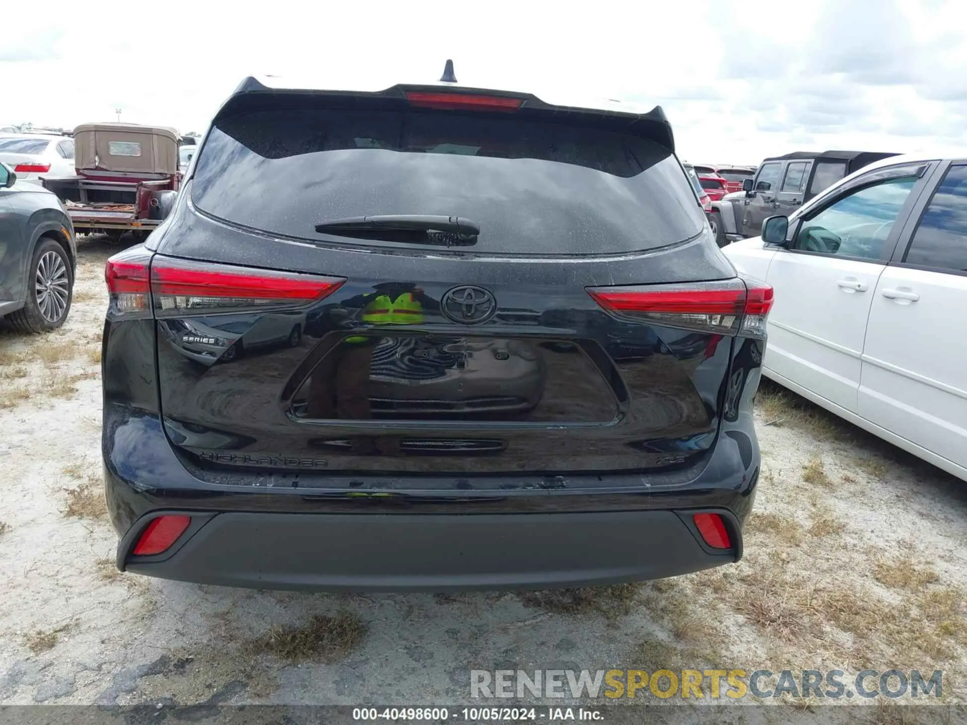 16 fotografías del automóvil dañado 5TDGZRAH8NS560544 TOYOTA HIGHLANDER 2022
