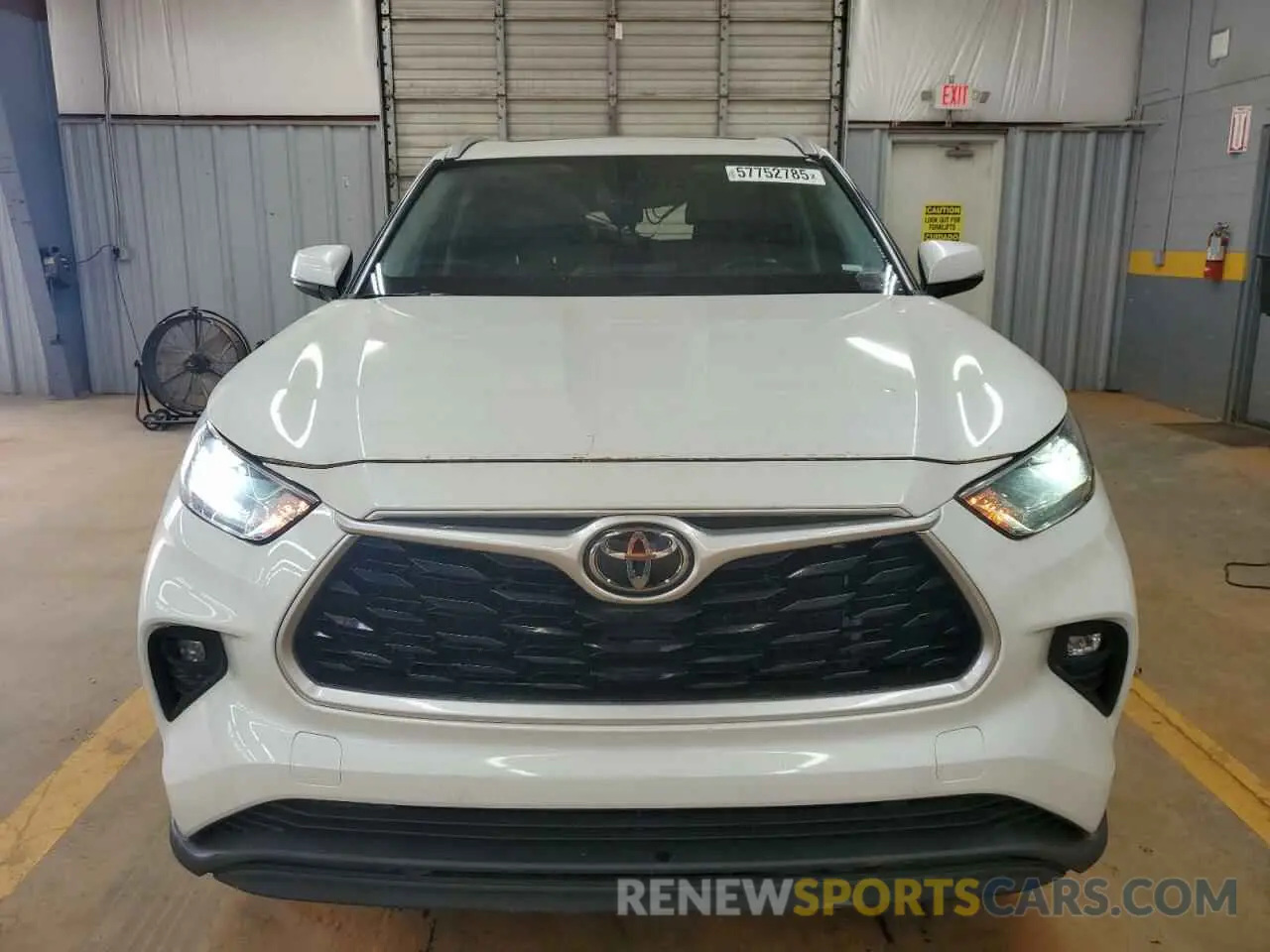 5 fotografías del automóvil dañado 5TDGZRAH9NS093618 TOYOTA HIGHLANDER 2022