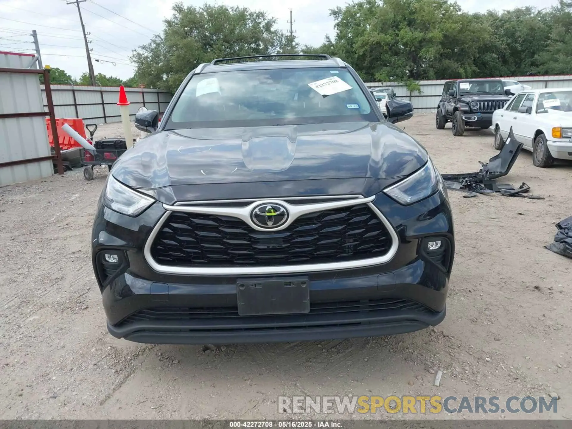 13 fotografías del automóvil dañado 5TDGZRAH9NS135673 TOYOTA HIGHLANDER 2022