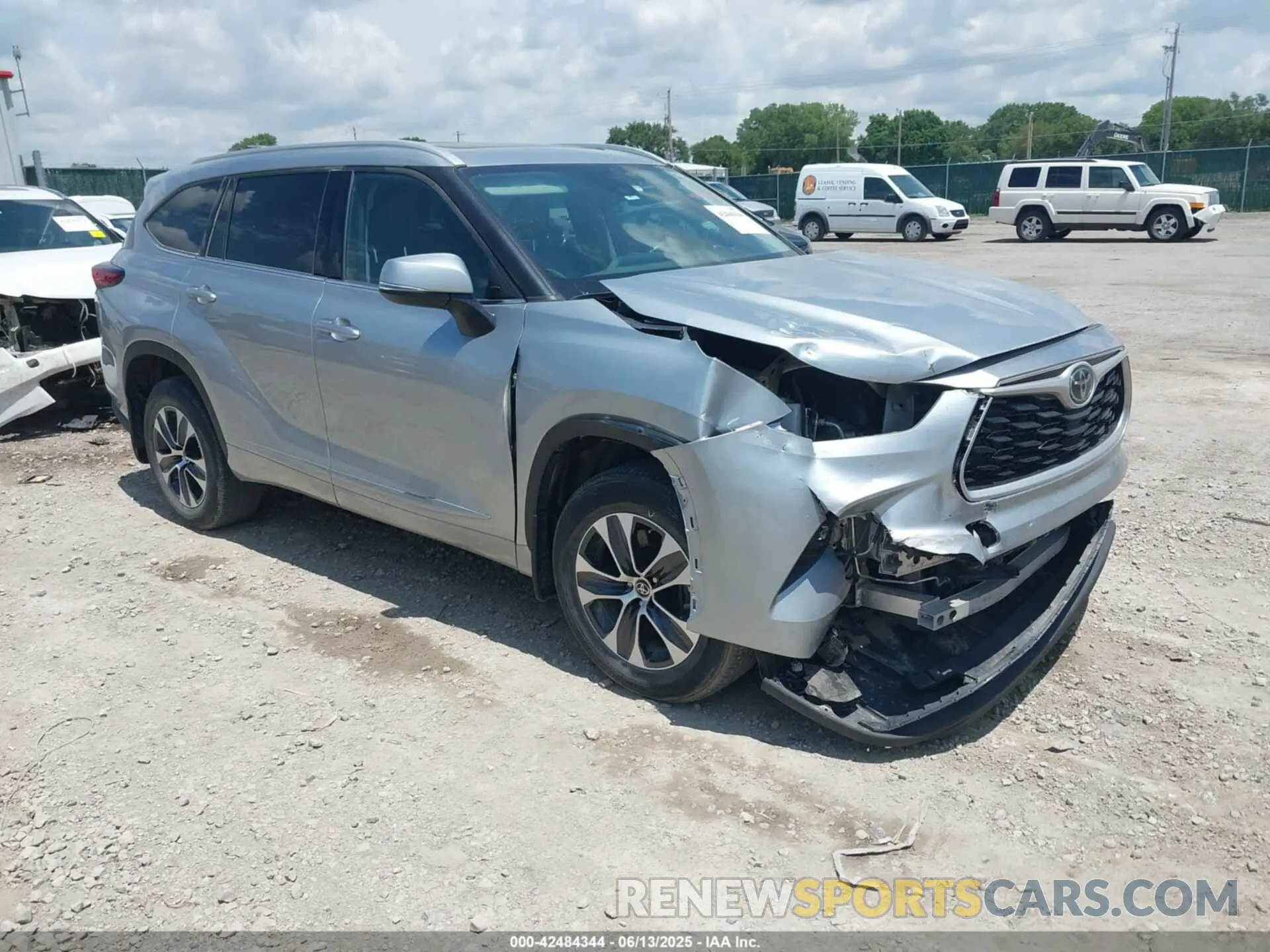 1 fotografías del automóvil dañado 5TDGZRBH0NS251567 TOYOTA HIGHLANDER 2022