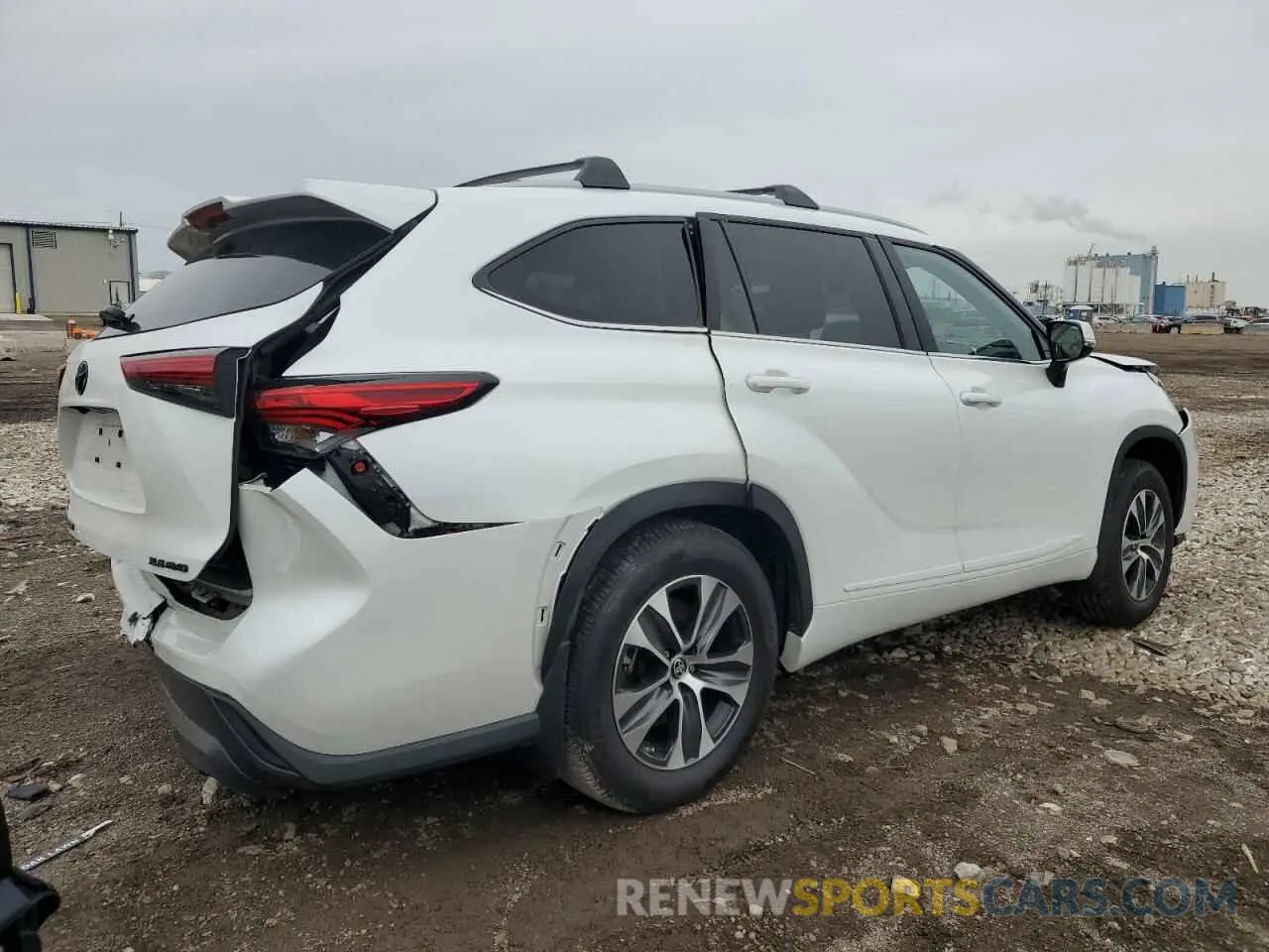 3 fotografías del automóvil dañado 5TDGZRBH0NS254176 TOYOTA HIGHLANDER 2022