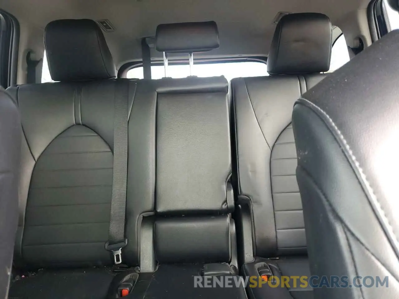 10 fotografías del automóvil dañado 5TDGZRBH0NS563064 TOYOTA HIGHLANDER 2022