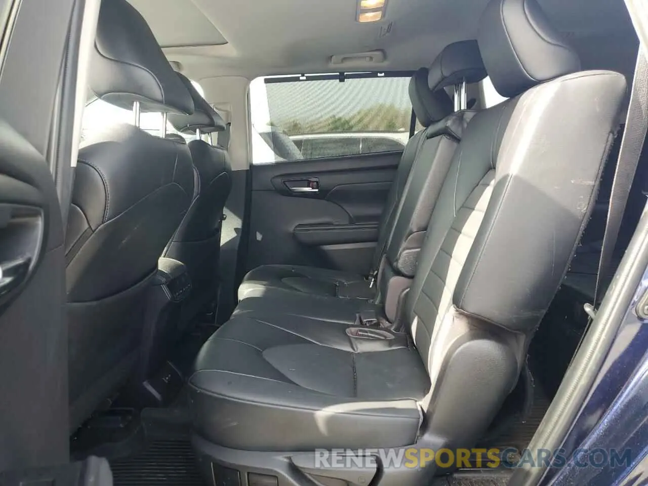11 fotografías del automóvil dañado 5TDGZRBH0NS563064 TOYOTA HIGHLANDER 2022