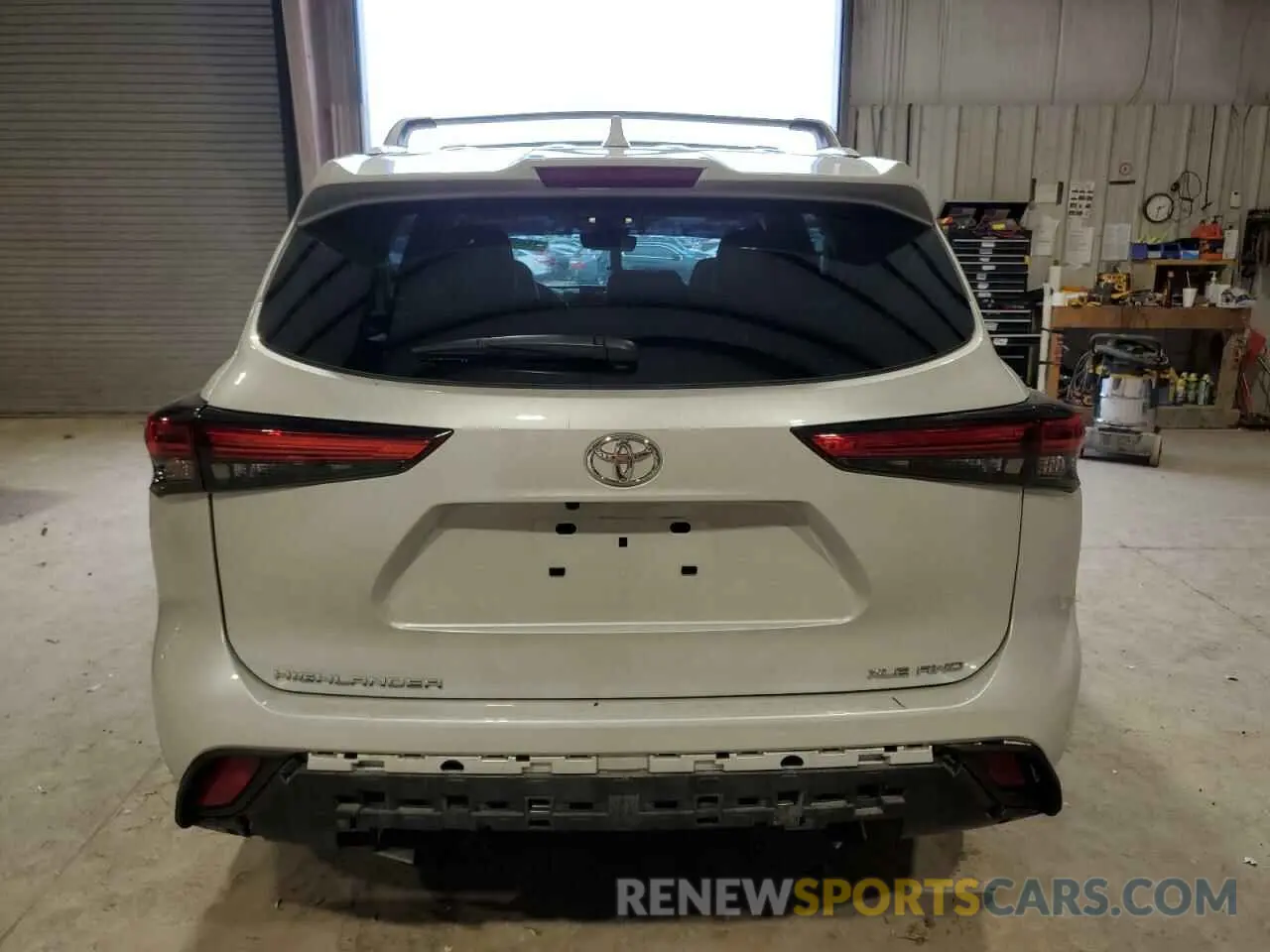 6 fotografías del automóvil dañado 5TDGZRBH0NS587929 TOYOTA HIGHLANDER 2022