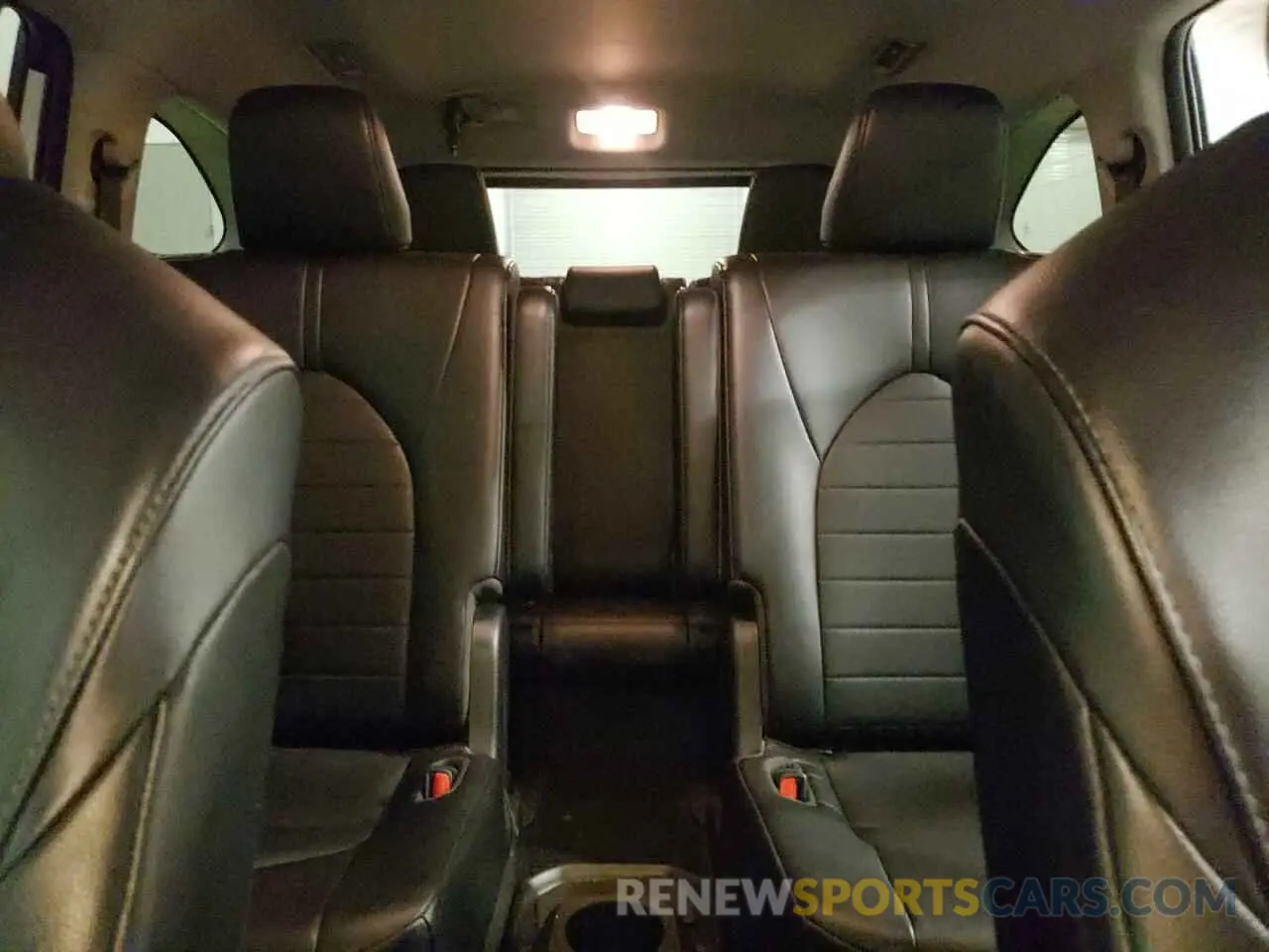 10 fotografías del automóvil dañado 5TDGZRBH1NS567348 TOYOTA HIGHLANDER 2022