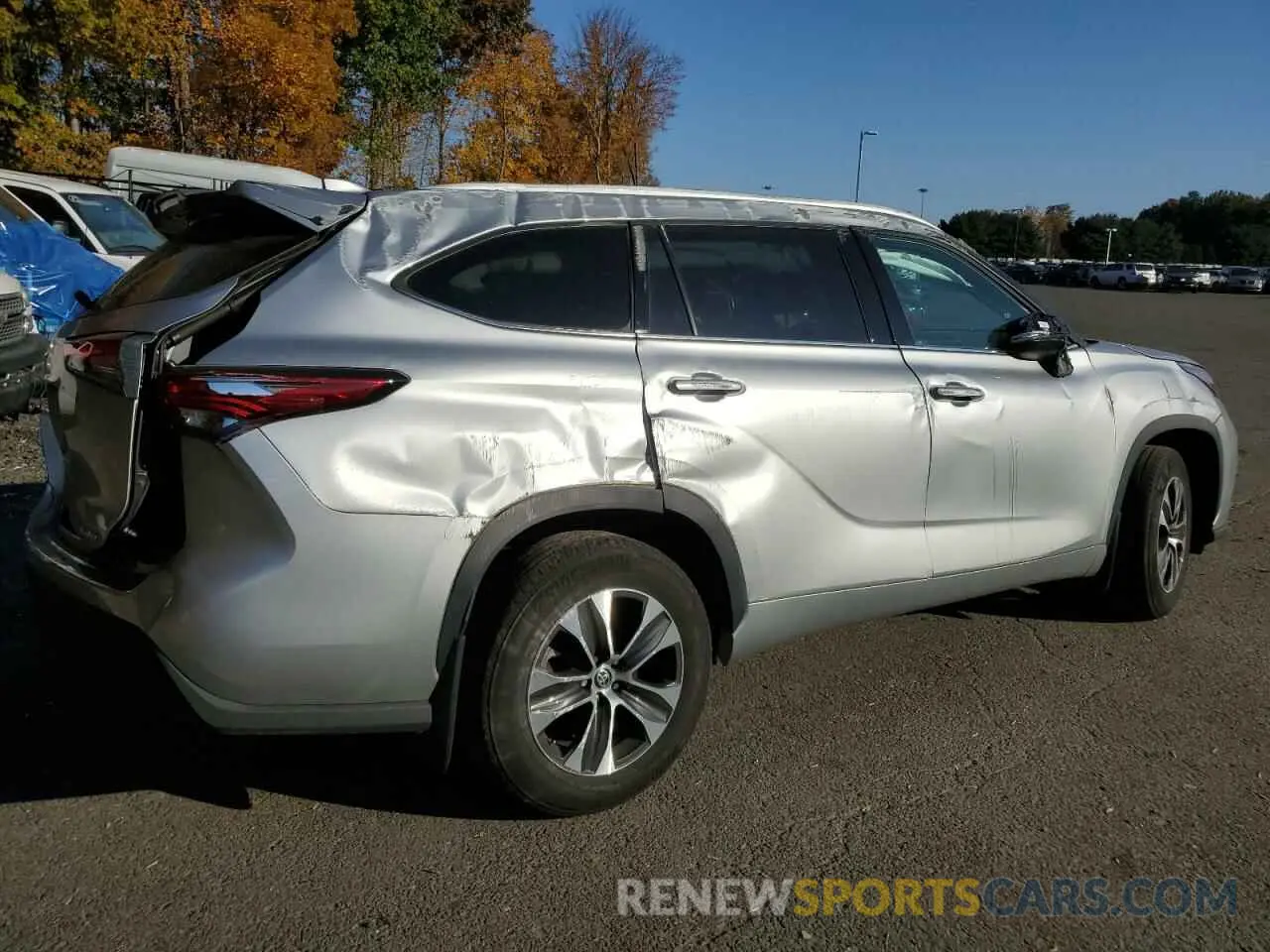 3 fotografías del automóvil dañado 5TDGZRBH2NS177116 TOYOTA HIGHLANDER 2022
