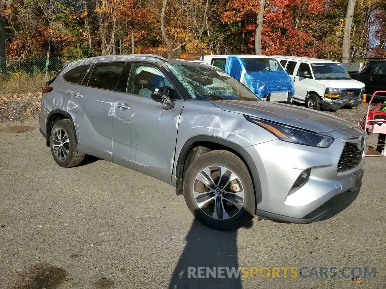 4 fotografías del automóvil dañado 5TDGZRBH2NS177116 TOYOTA HIGHLANDER 2022