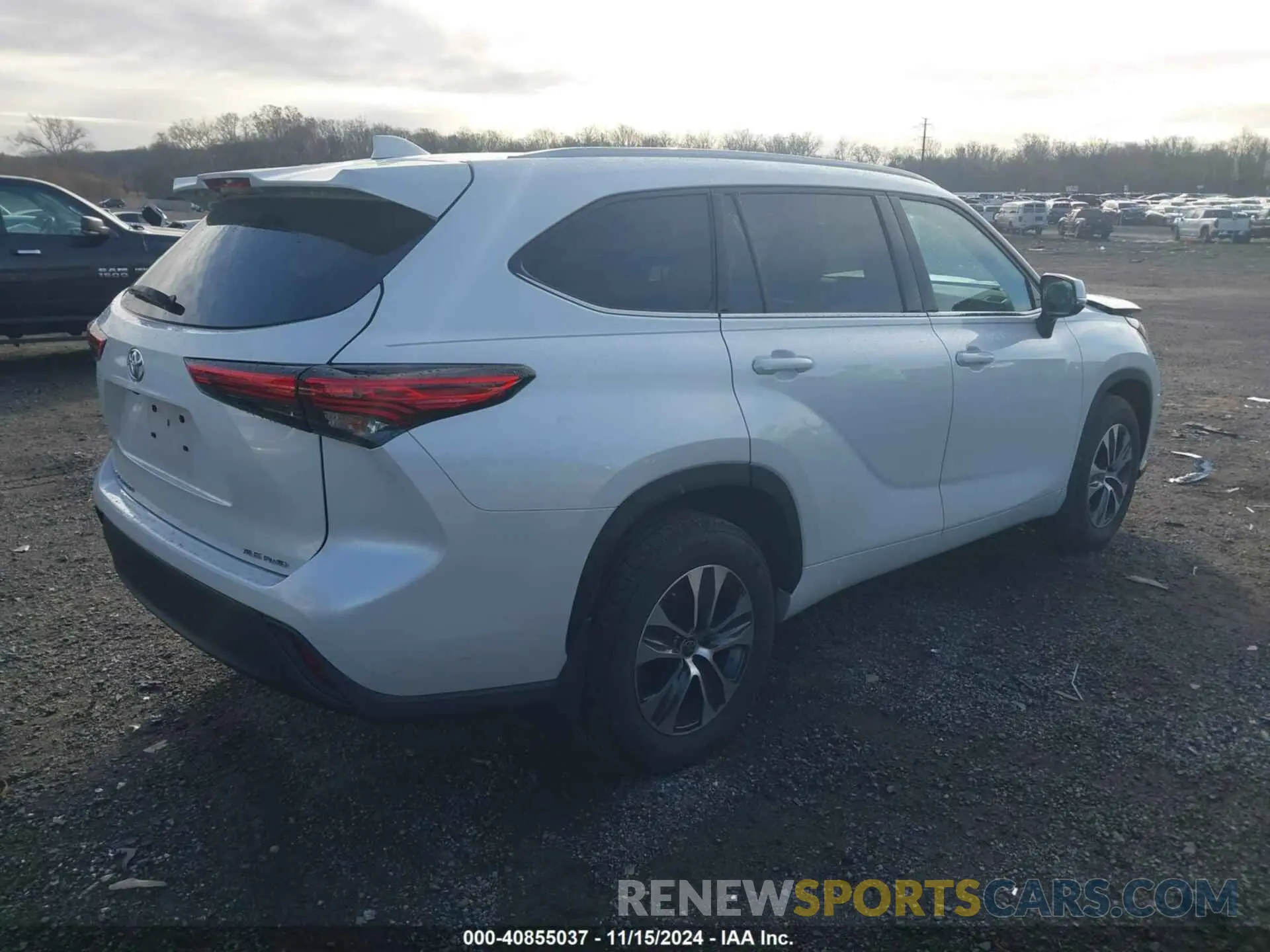 4 fotografías del automóvil dañado 5TDGZRBH2NS193025 TOYOTA HIGHLANDER 2022