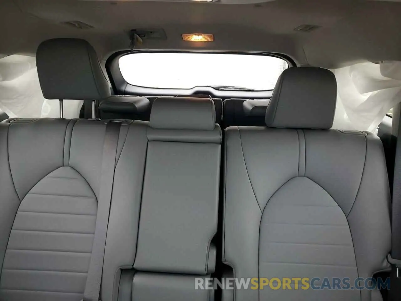 10 fotografías del automóvil dañado 5TDGZRBH2NS199388 TOYOTA HIGHLANDER 2022