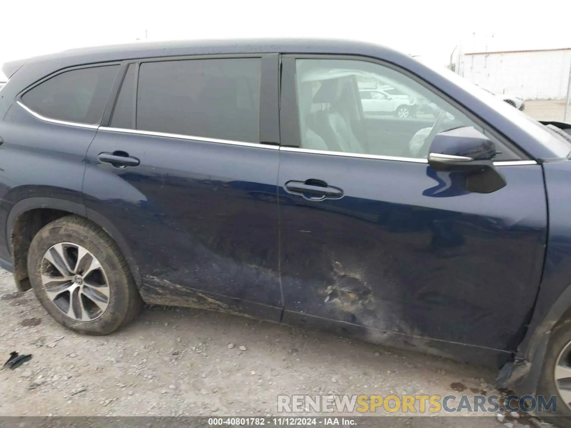 18 fotografías del automóvil dañado 5TDGZRBH2NS245799 TOYOTA HIGHLANDER 2022