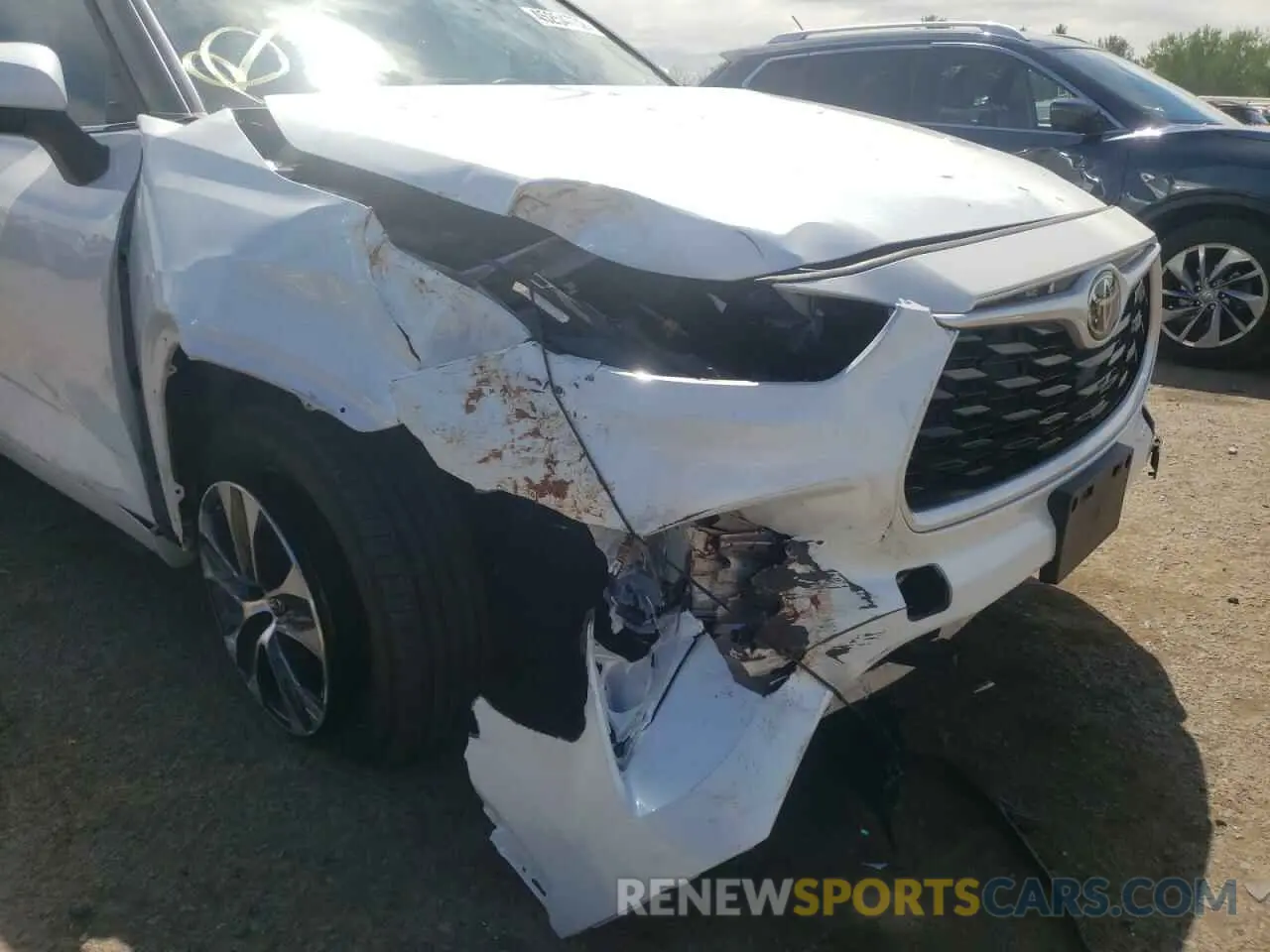 9 fotografías del automóvil dañado 5TDGZRBH2NS561588 TOYOTA HIGHLANDER 2022