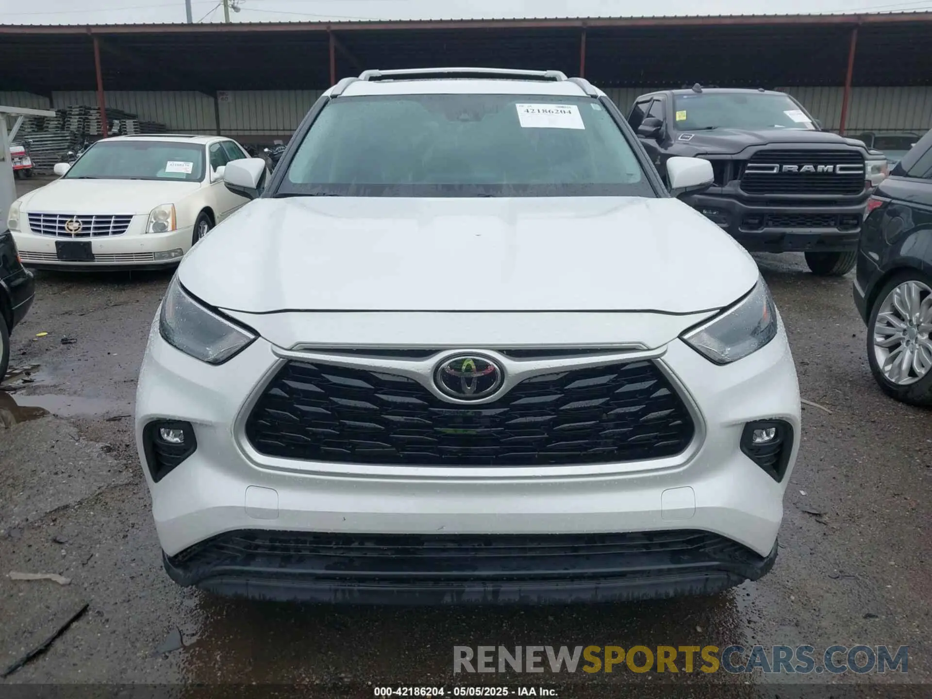 12 fotografías del automóvil dañado 5TDGZRBH3NS571871 TOYOTA HIGHLANDER 2022