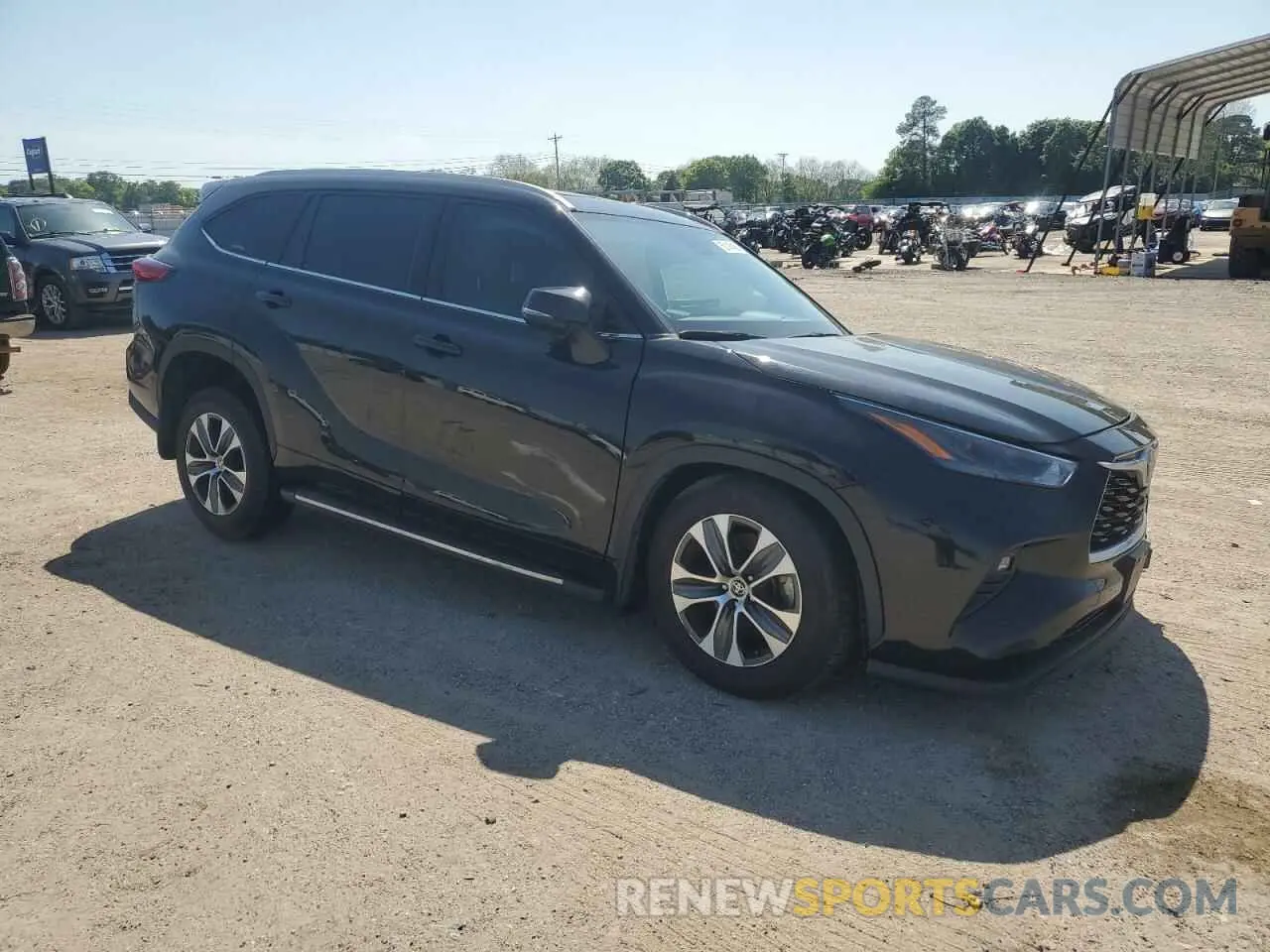 4 fotografías del automóvil dañado 5TDGZRBH3NS595250 TOYOTA HIGHLANDER 2022