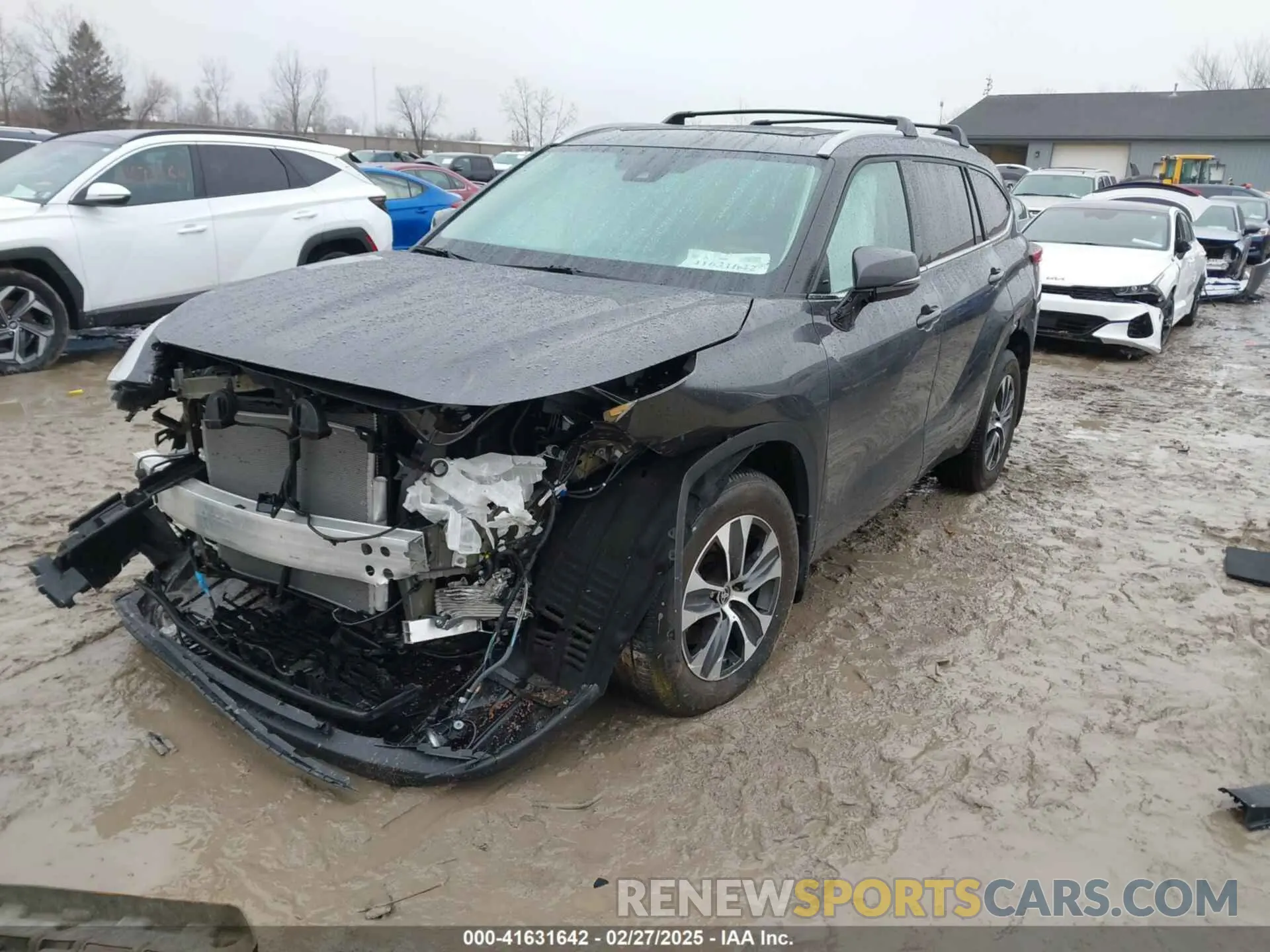 2 fotografías del automóvil dañado 5TDGZRBH4NS251555 TOYOTA HIGHLANDER 2022