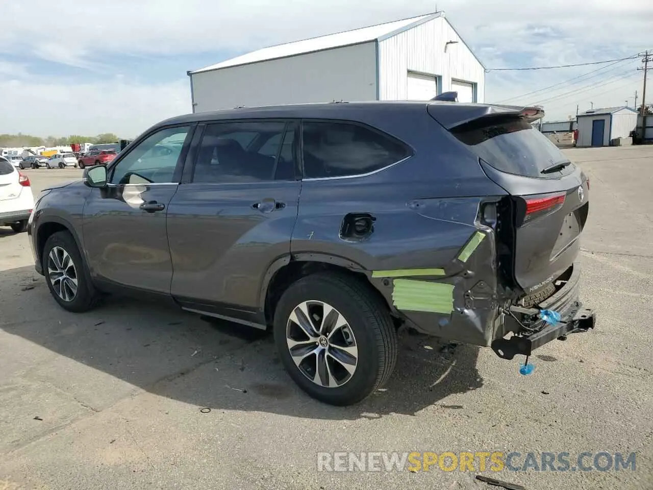 2 fotografías del automóvil dañado 5TDGZRBH5NS207788 TOYOTA HIGHLANDER 2022