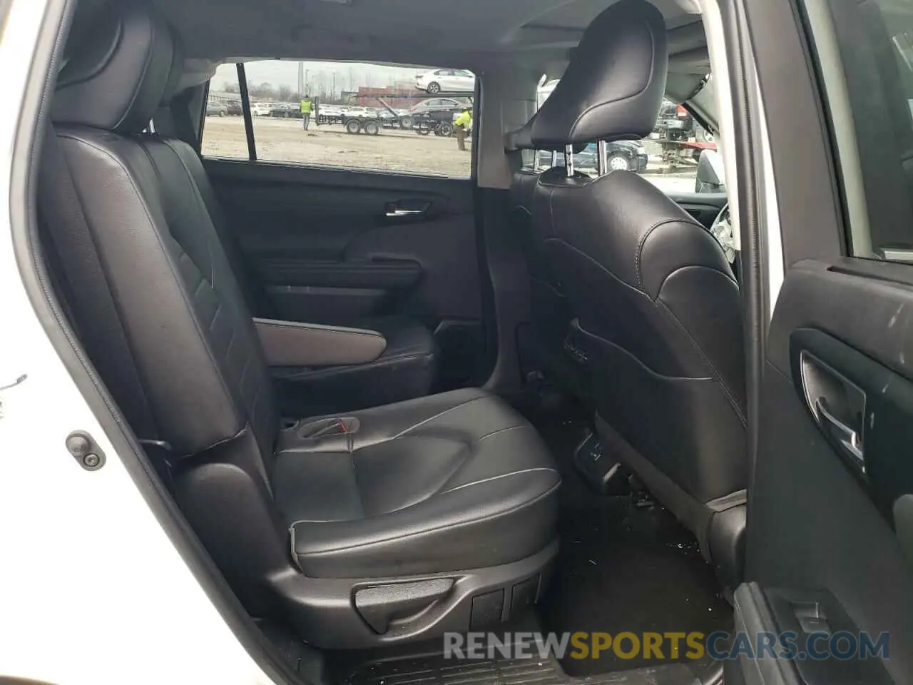 11 fotografías del automóvil dañado 5TDGZRBH6NS568544 TOYOTA HIGHLANDER 2022