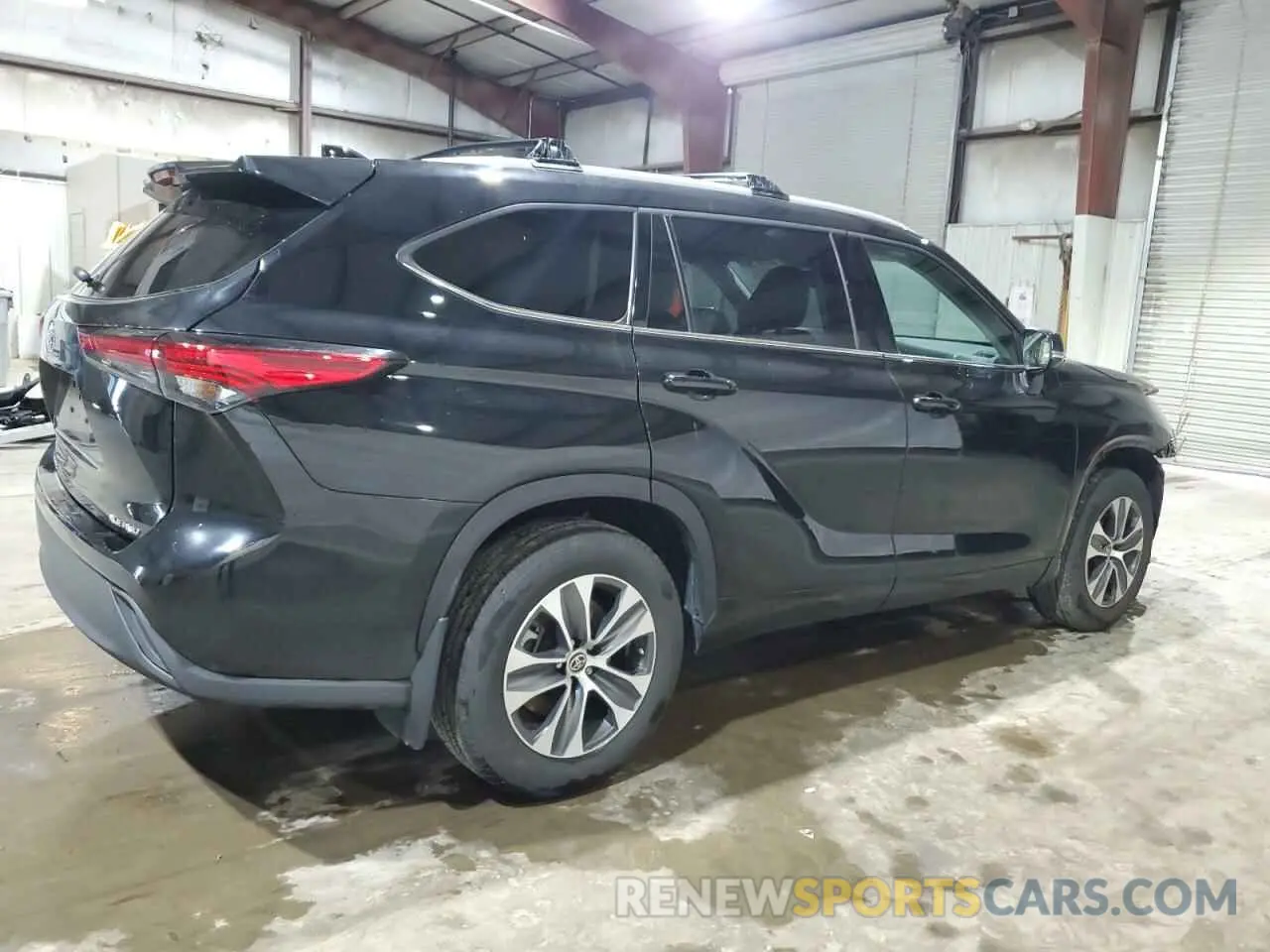 3 fotografías del automóvil dañado 5TDGZRBH6NS596179 TOYOTA HIGHLANDER 2022