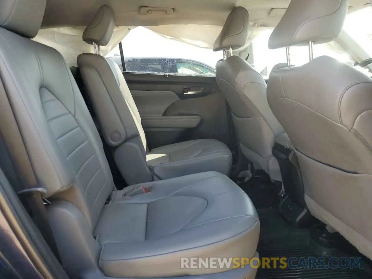 11 fotografías del automóvil dañado 5TDGZRBH8NS573003 TOYOTA HIGHLANDER 2022