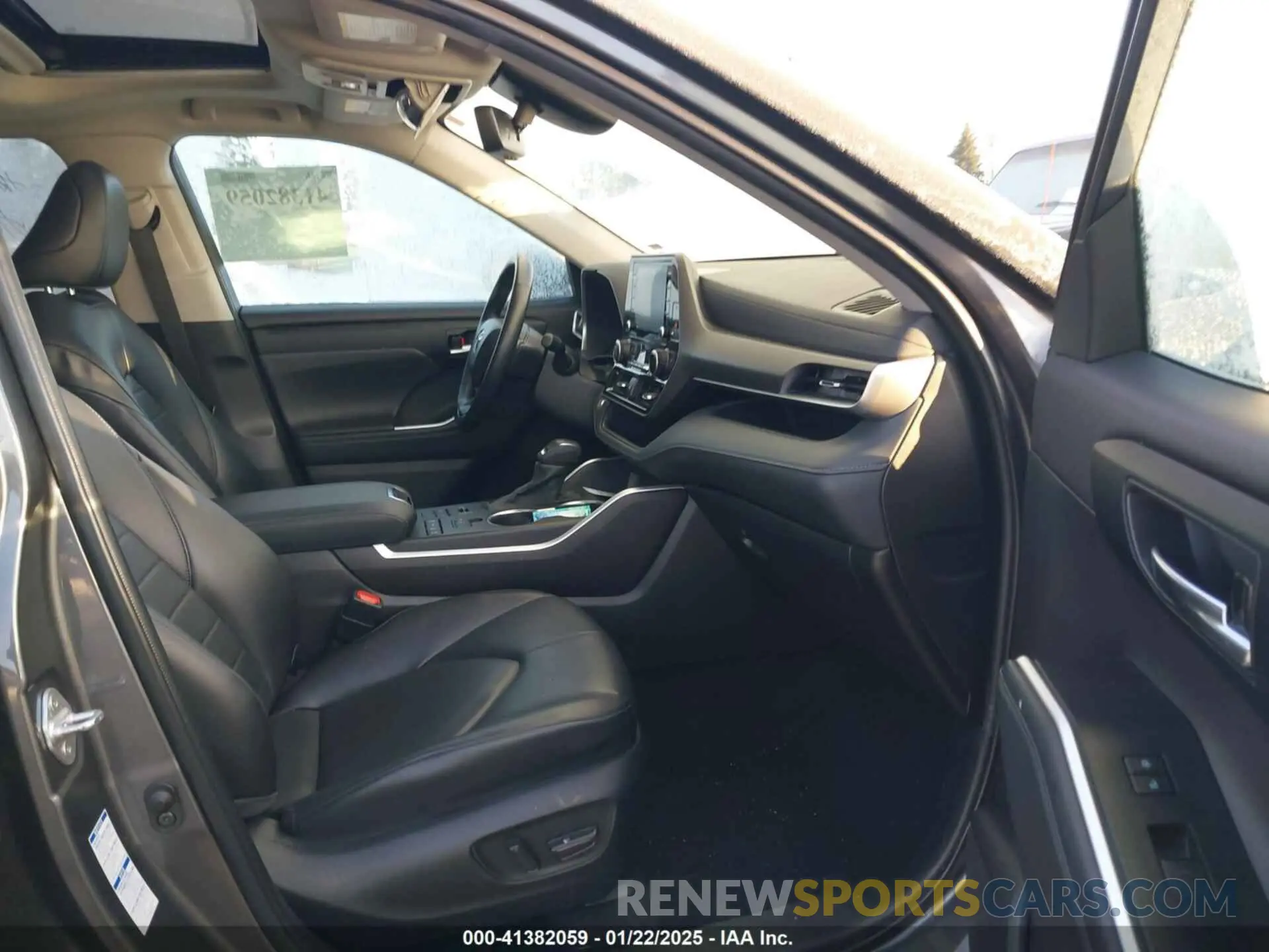 5 fotografías del automóvil dañado 5TDGZRBH8NS585412 TOYOTA HIGHLANDER 2022