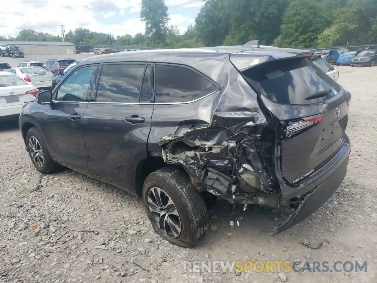 2 fotografías del automóvil dañado 5TDGZRBHXNS226630 TOYOTA HIGHLANDER 2022