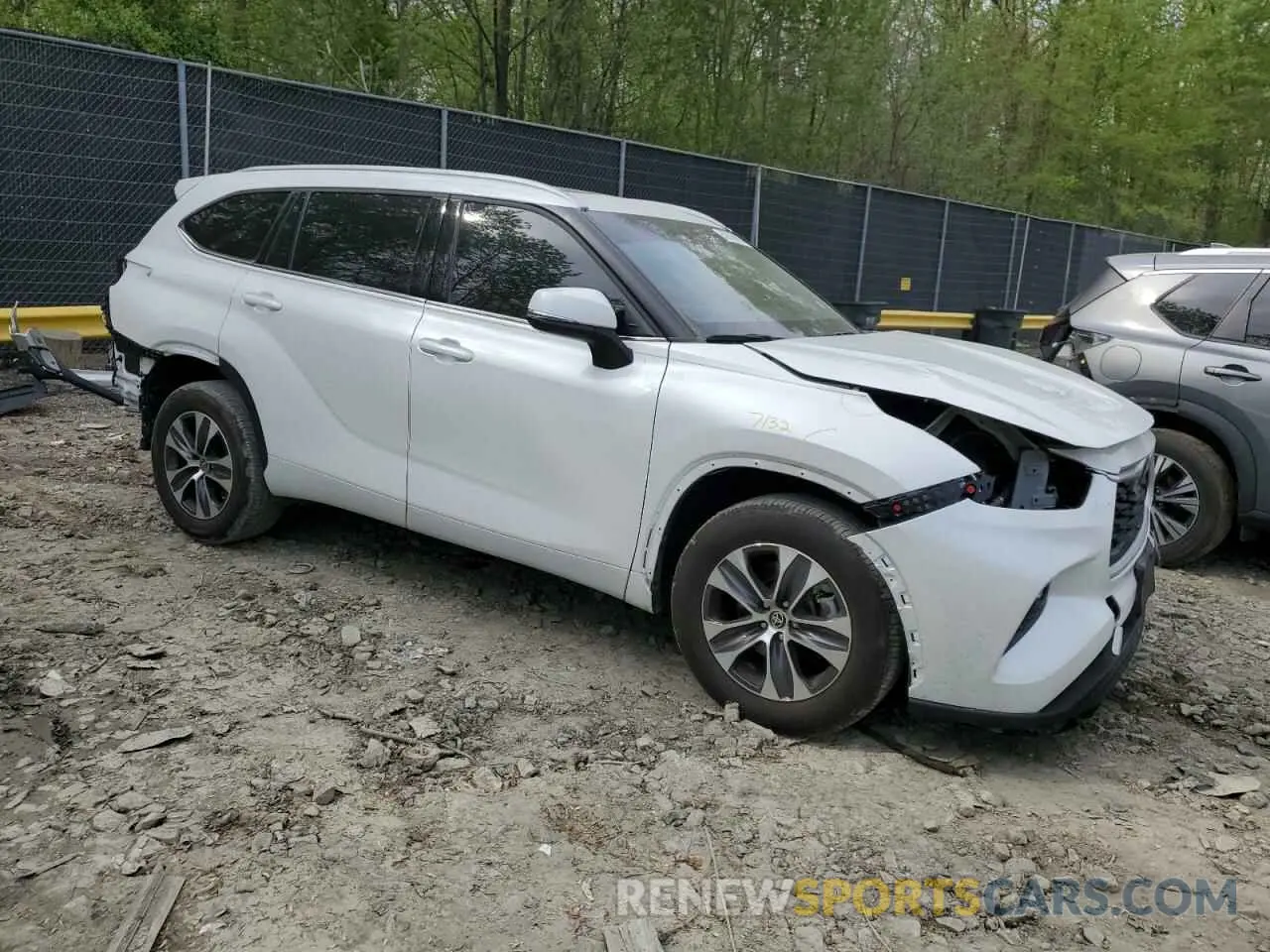4 fotografías del automóvil dañado 5TDGZRBHXNS591325 TOYOTA HIGHLANDER 2022