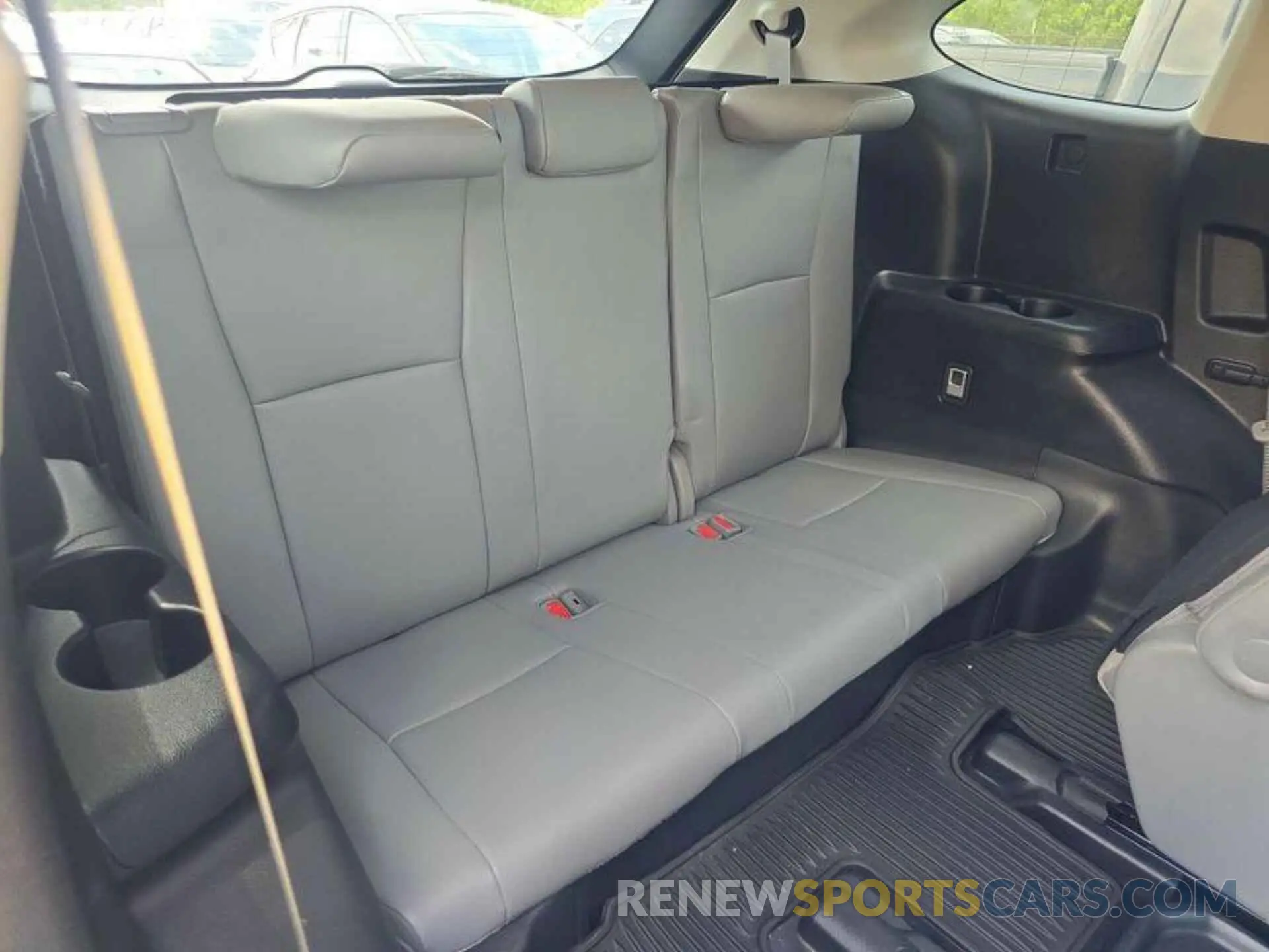 10 fotografías del automóvil dañado 5TDHBRCH3NS544497 TOYOTA HIGHLANDER 2022