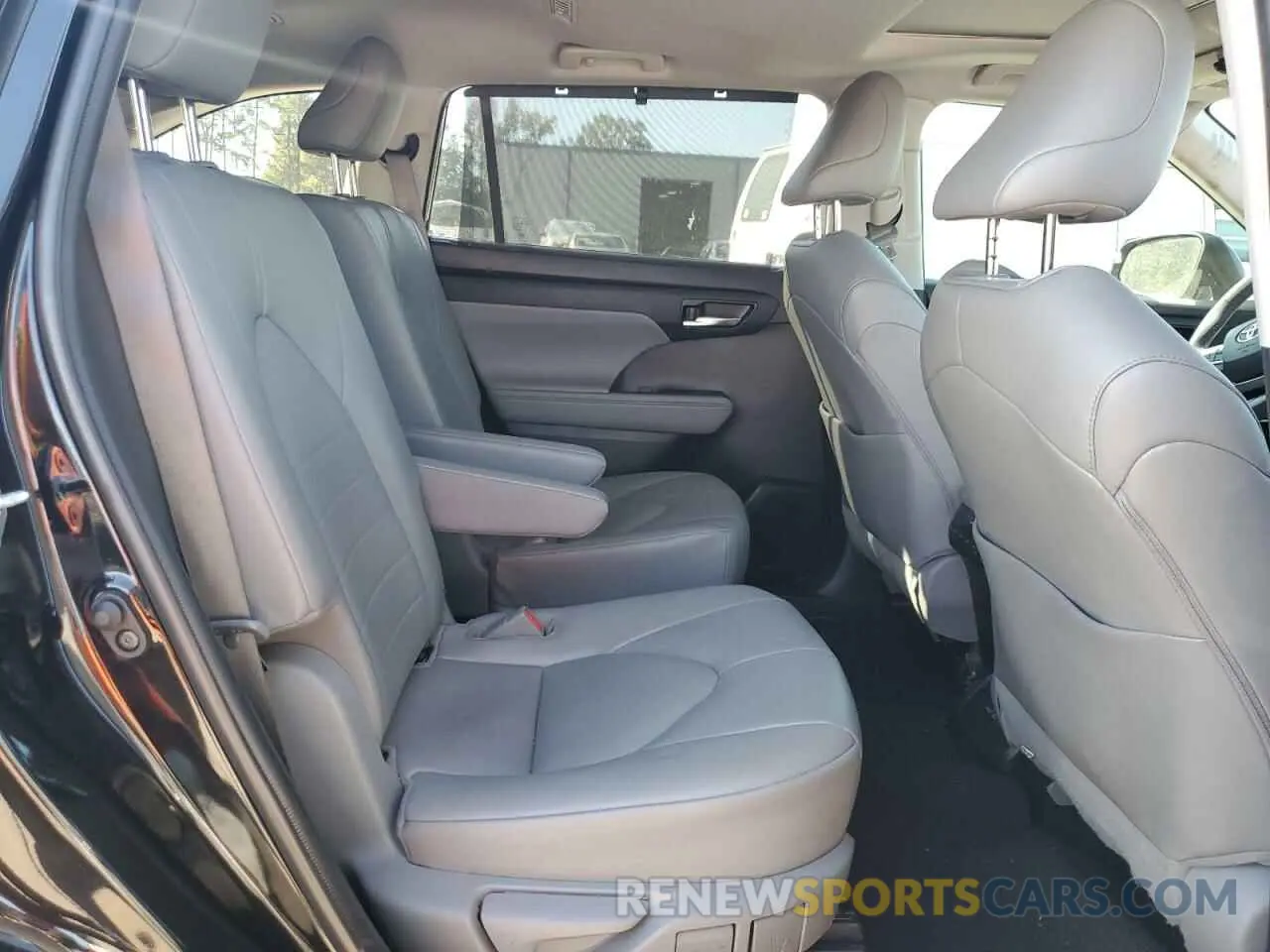 11 fotografías del automóvil dañado 5TDHZRAH0NS555195 TOYOTA HIGHLANDER 2022